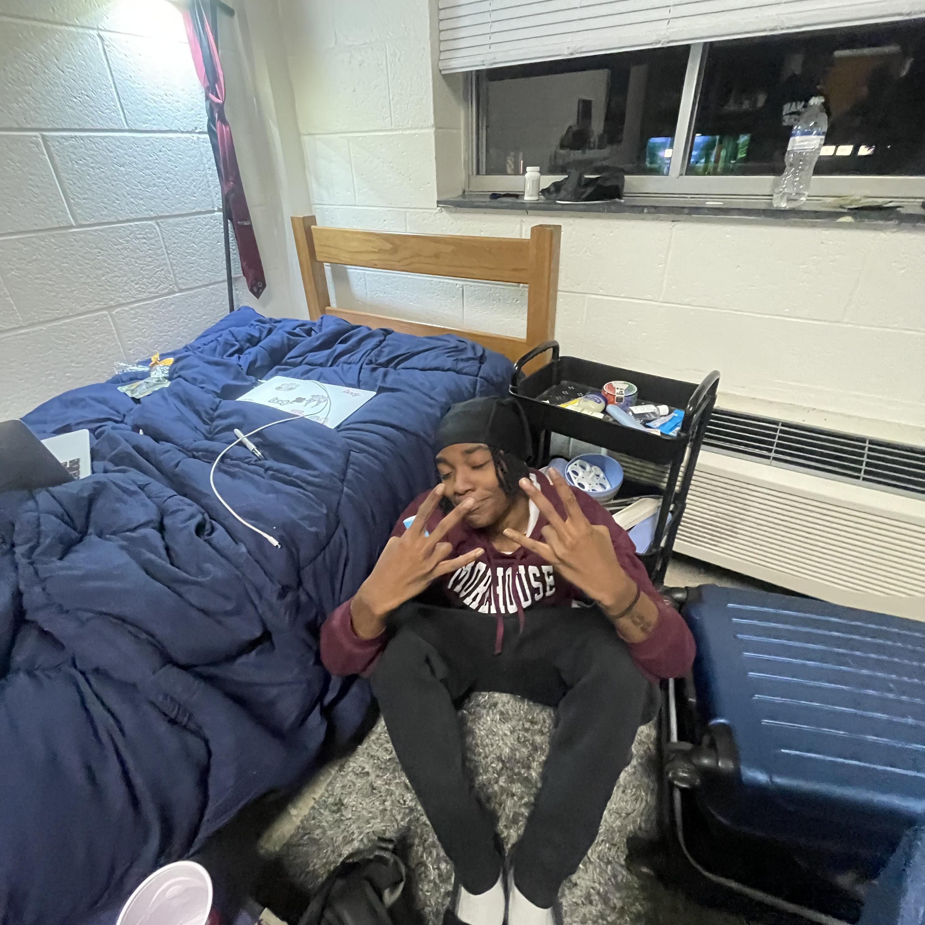 Don't Play With Me artwork