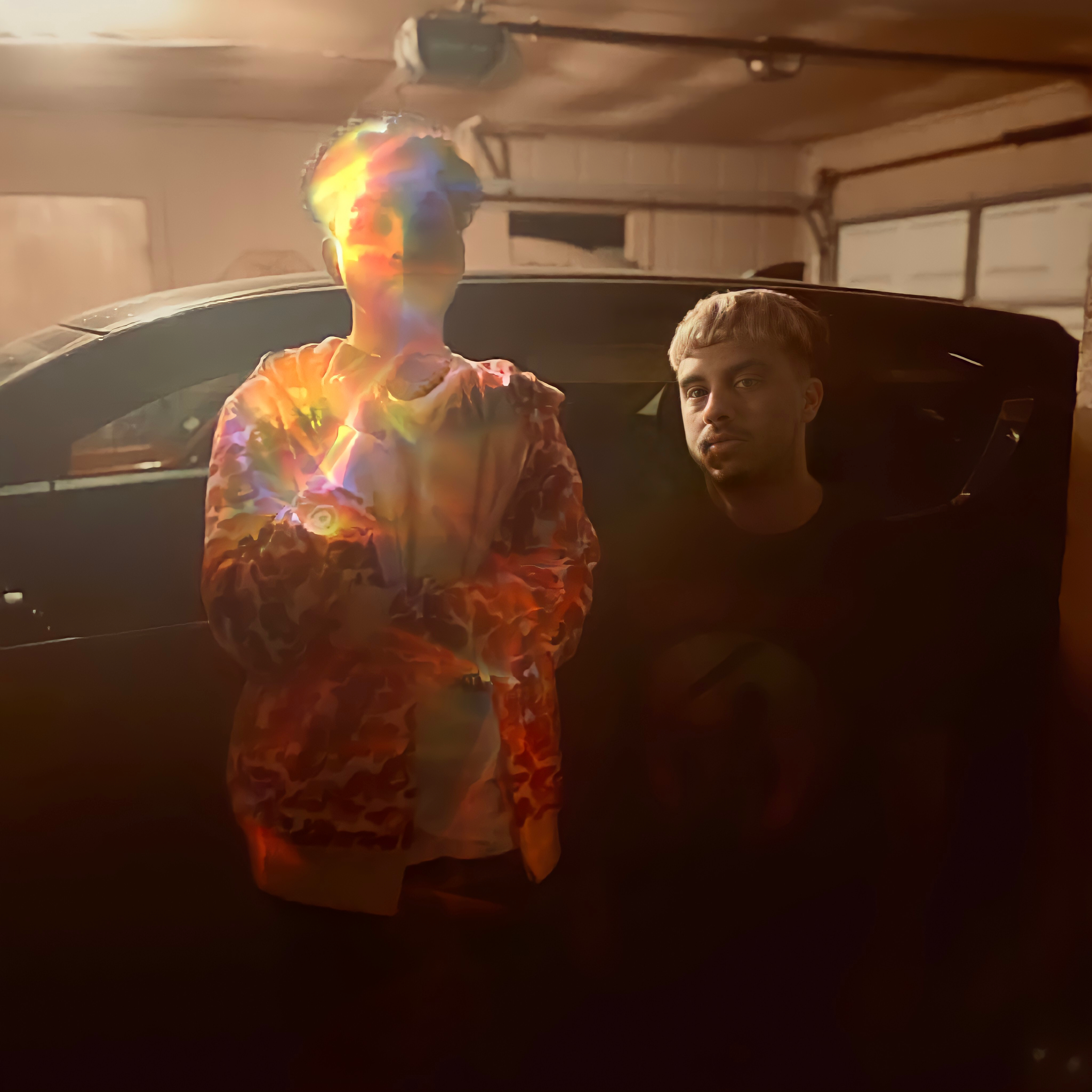 JUMP0UTDAH0USE artwork