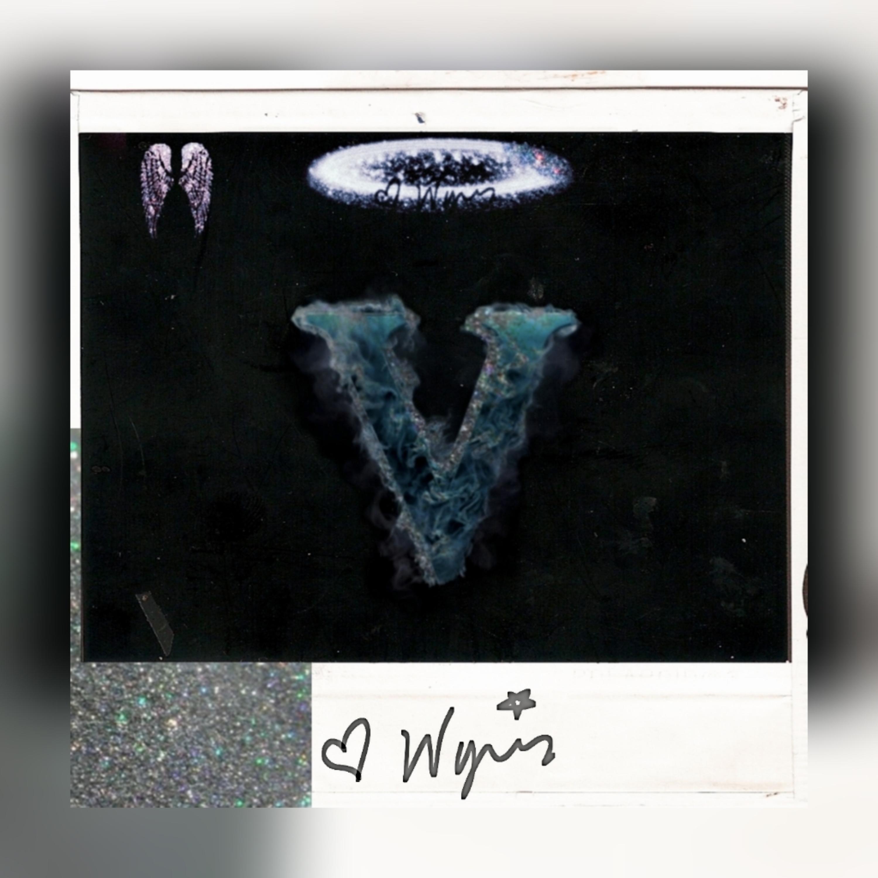 VILLAIN V23. (DELUXE) artwork