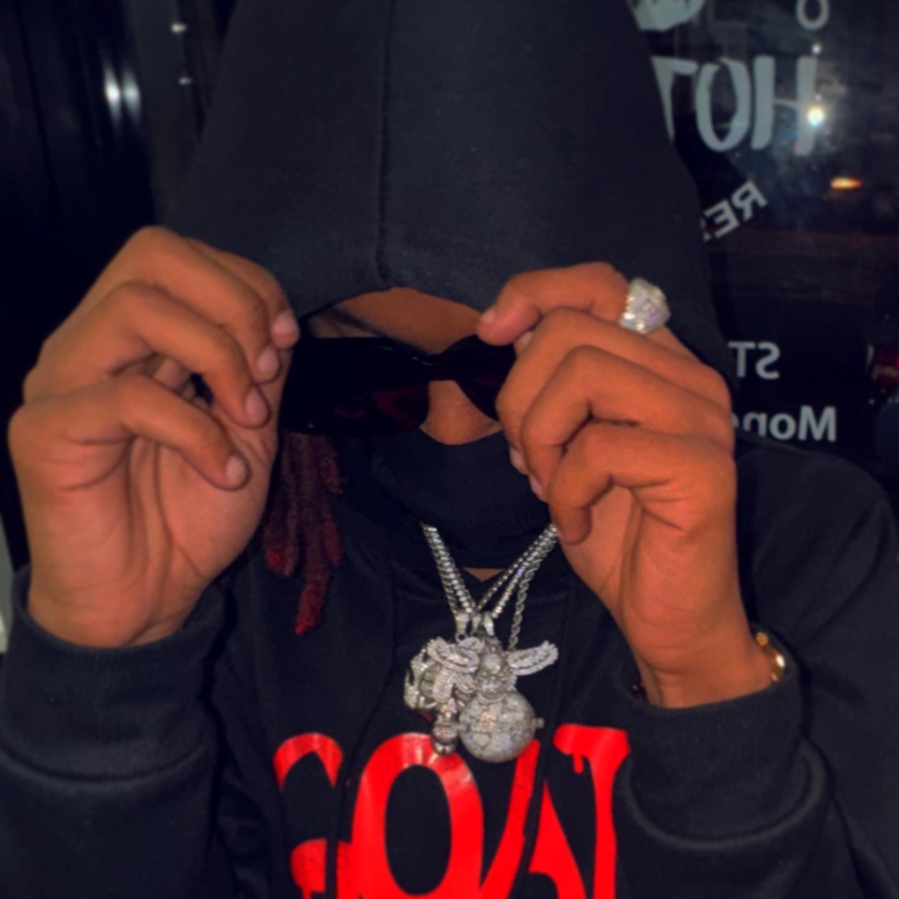 3 BAND$ artwork