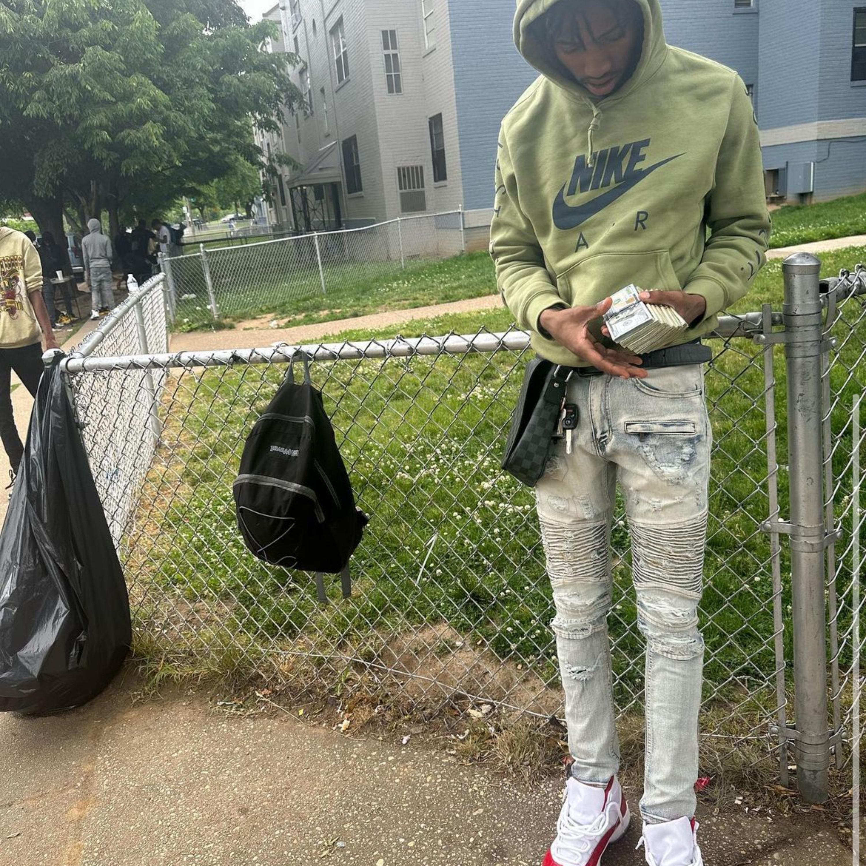 FreeFatshxt artwork