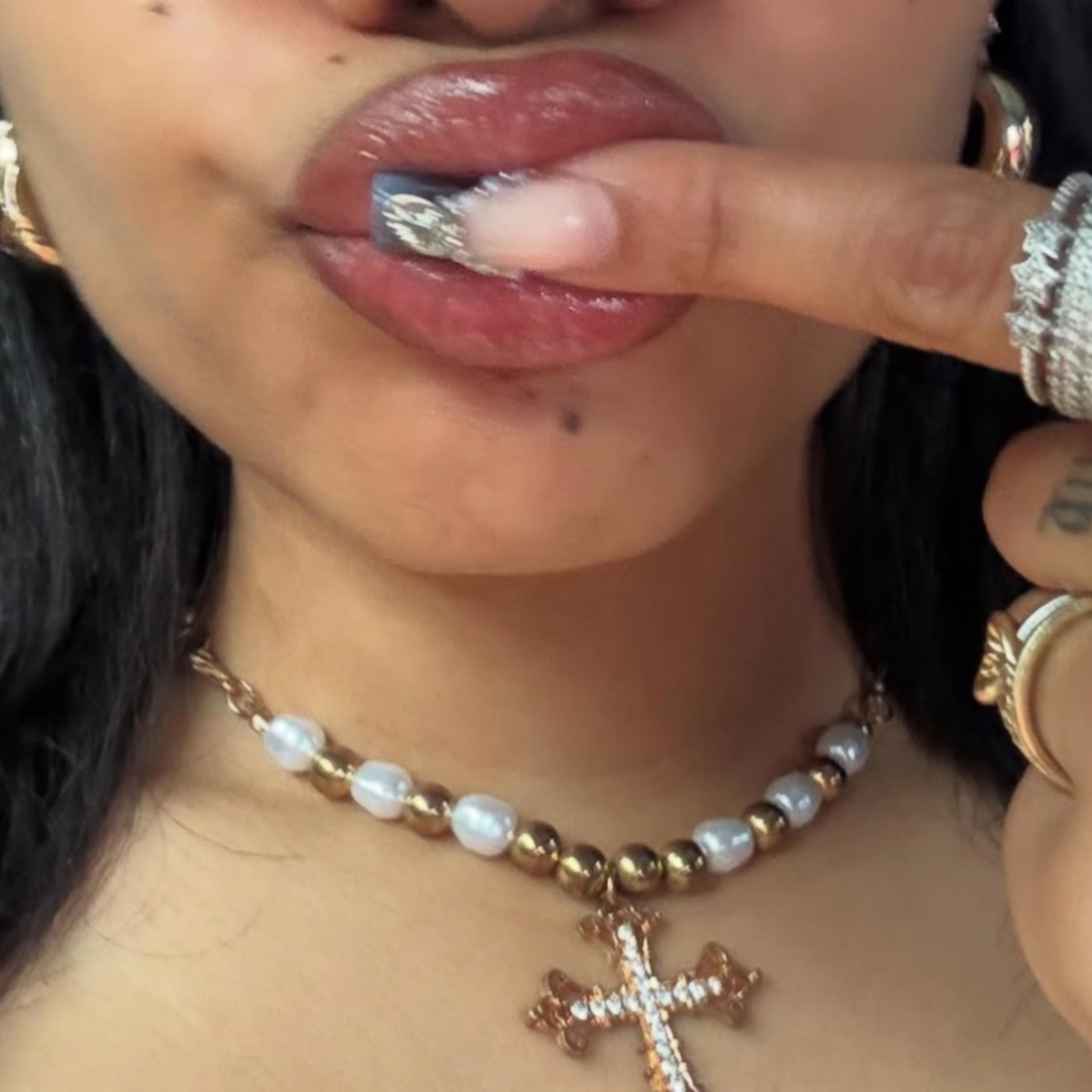 SUMMYAHMARIE artwork