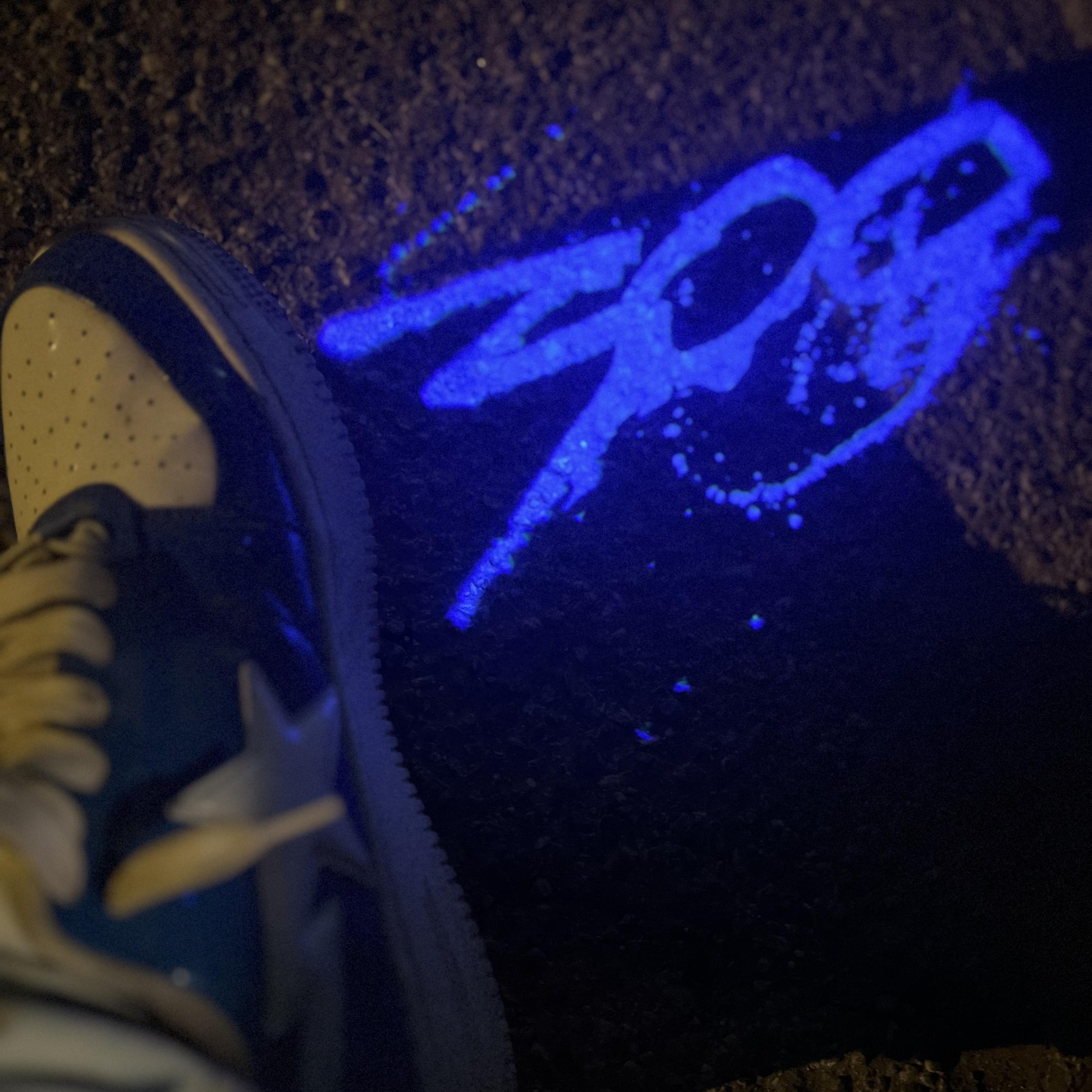 Slide artwork