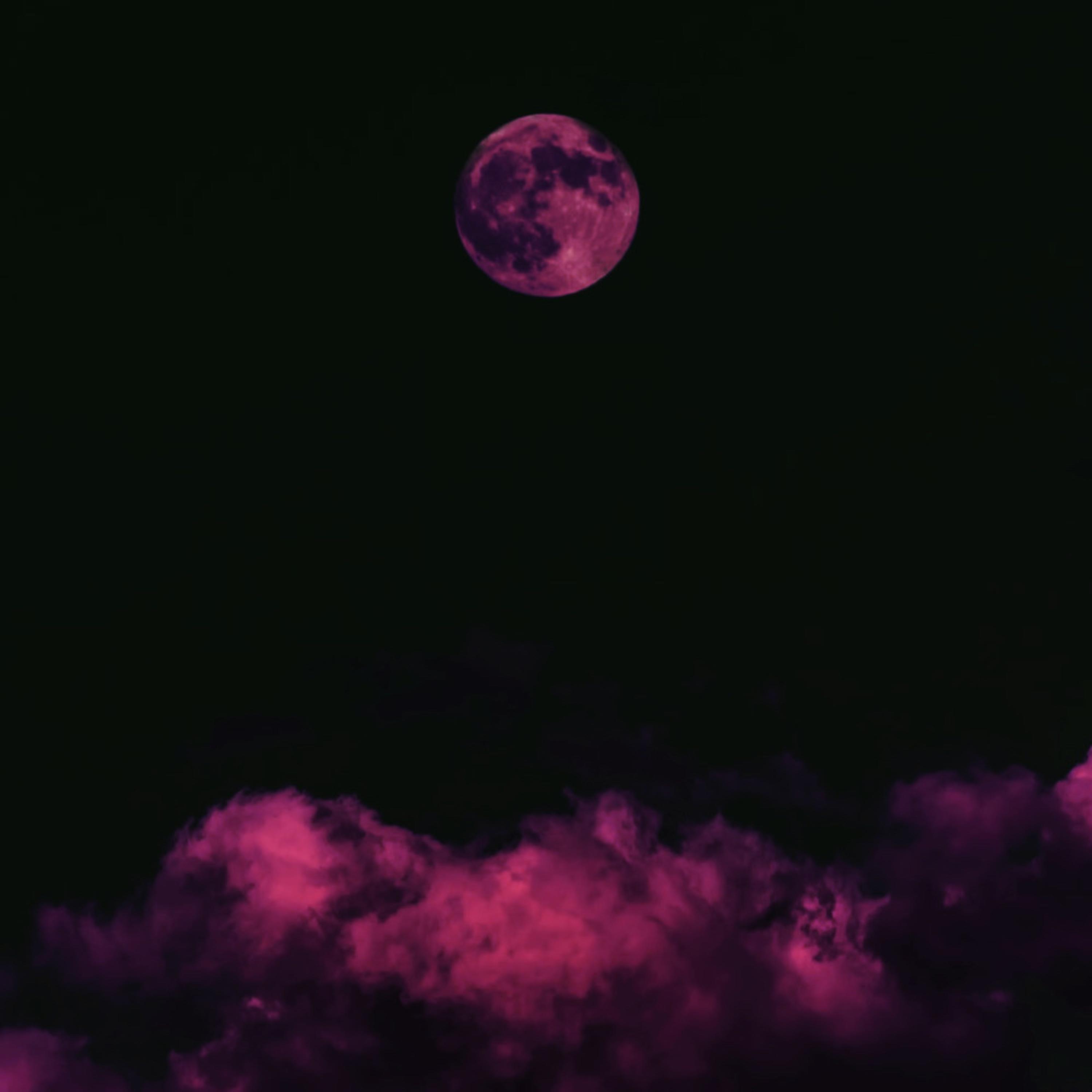 UNDERTHE_MOON artwork