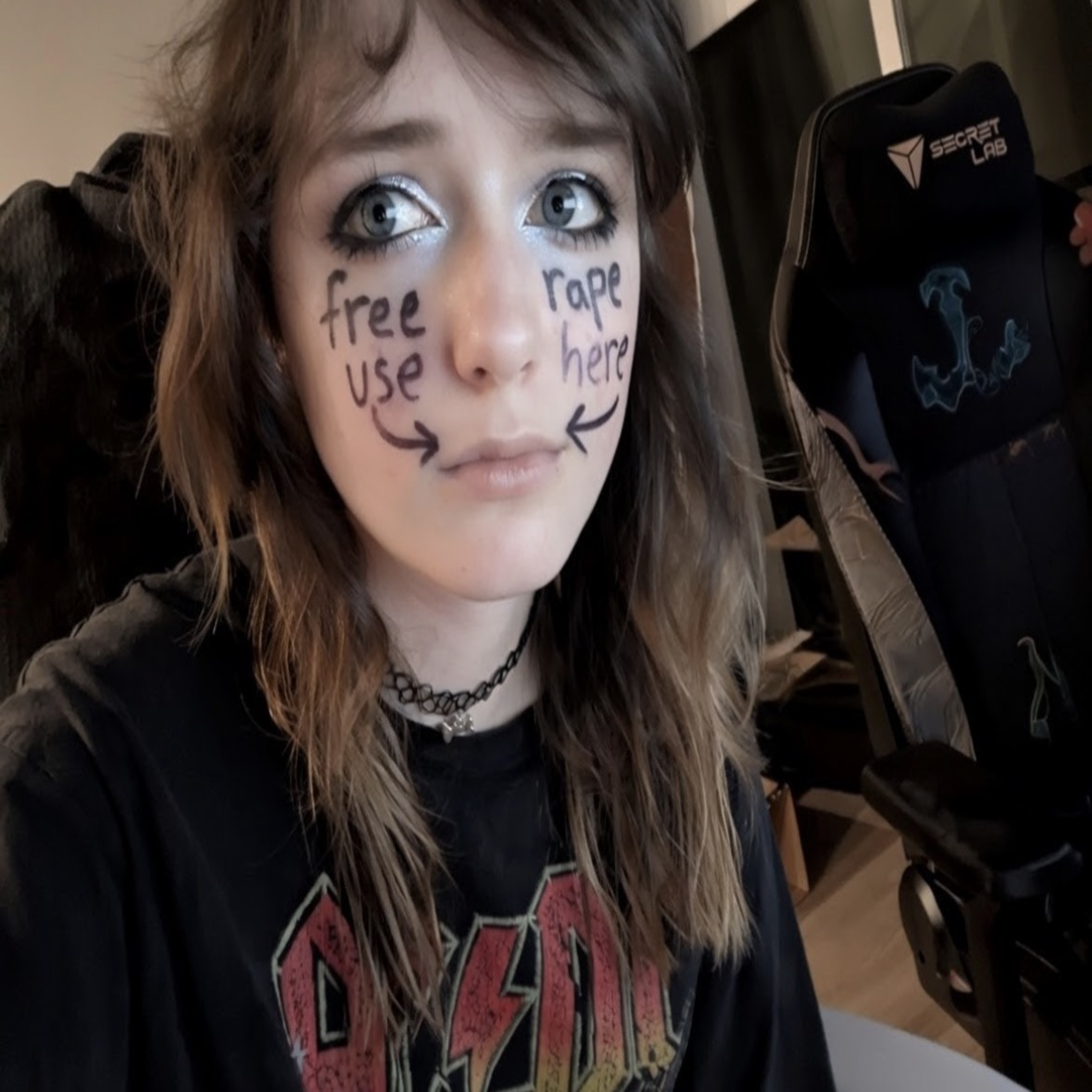 teenage girlfriend artwork