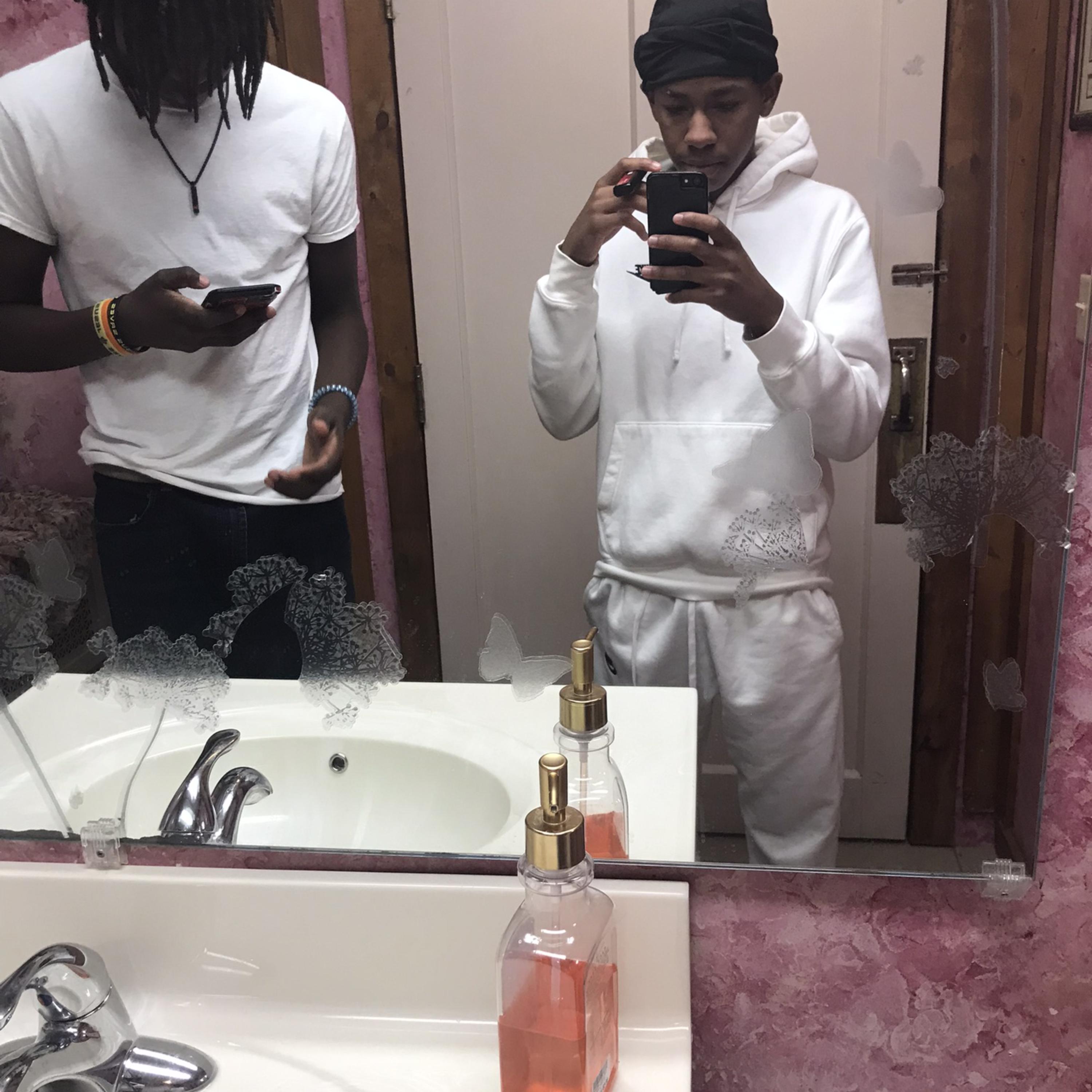 1:09 artwork