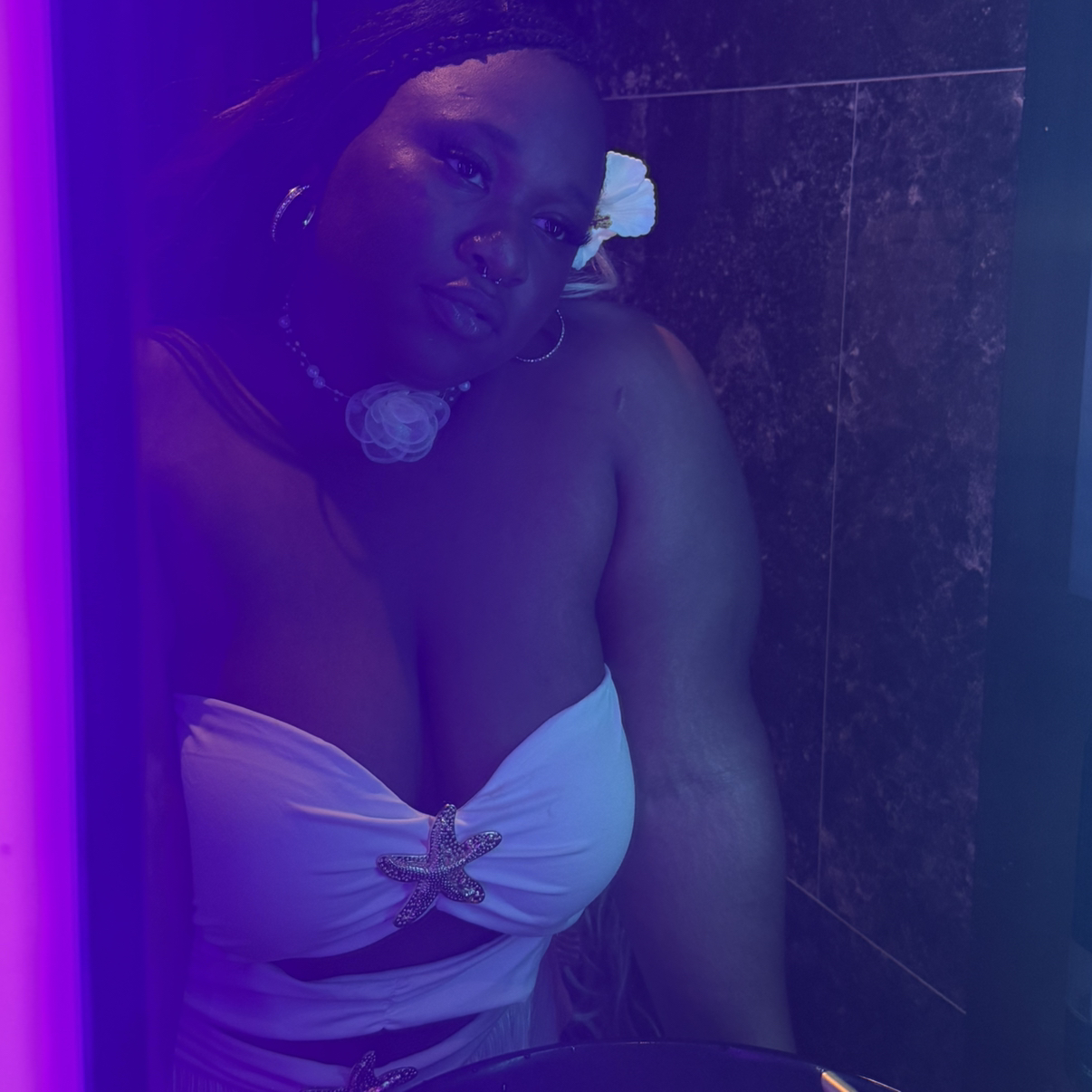 Annie_Laii