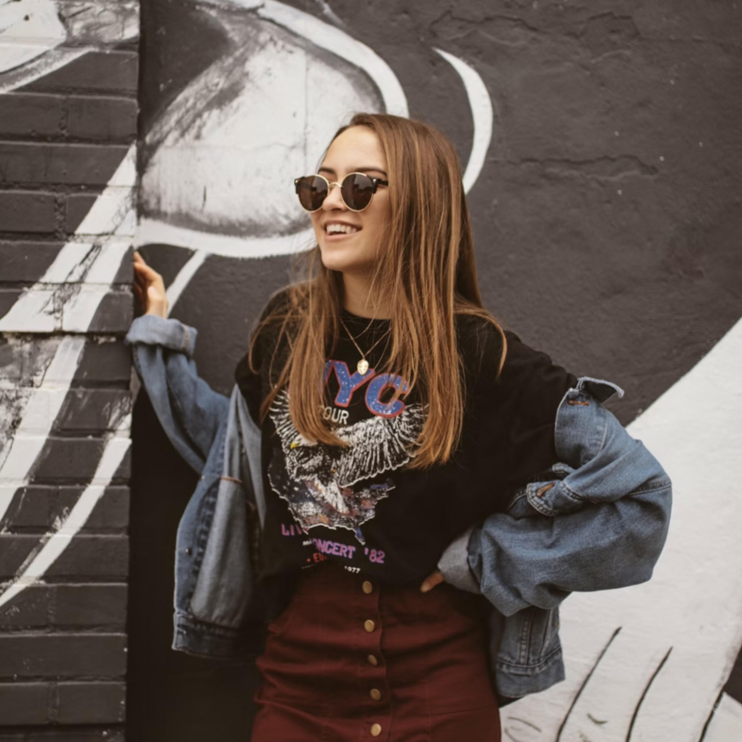 Down Town Girl artwork