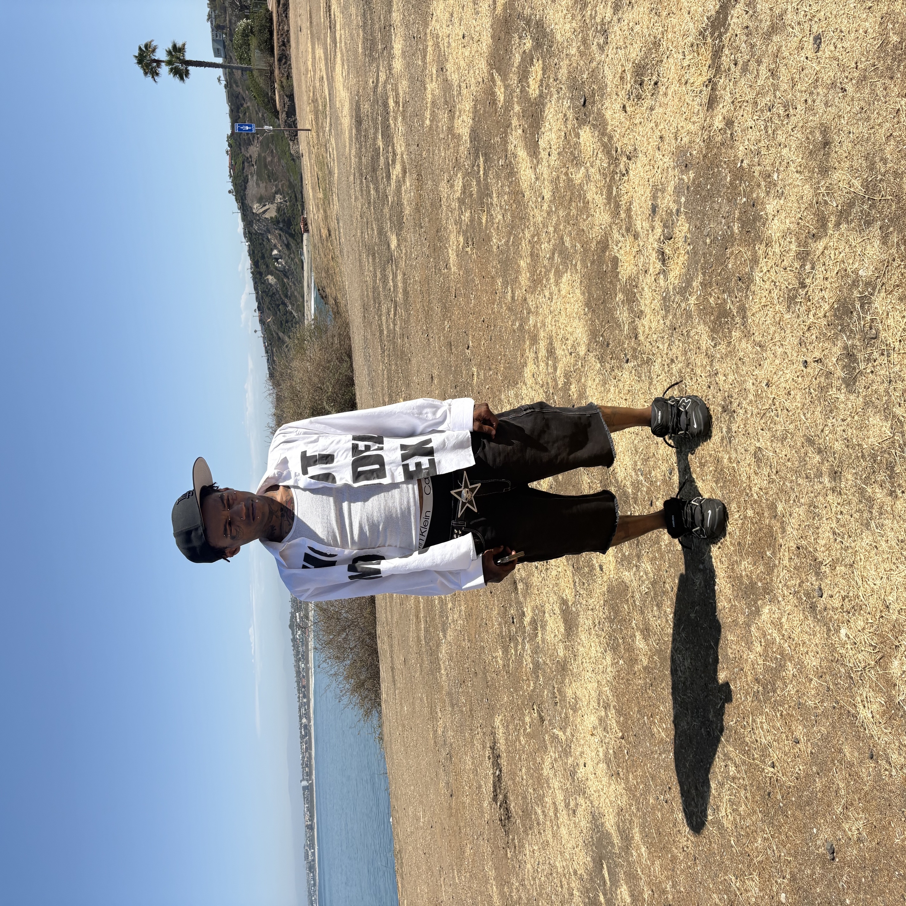 Ima Bite Her Neck artwork