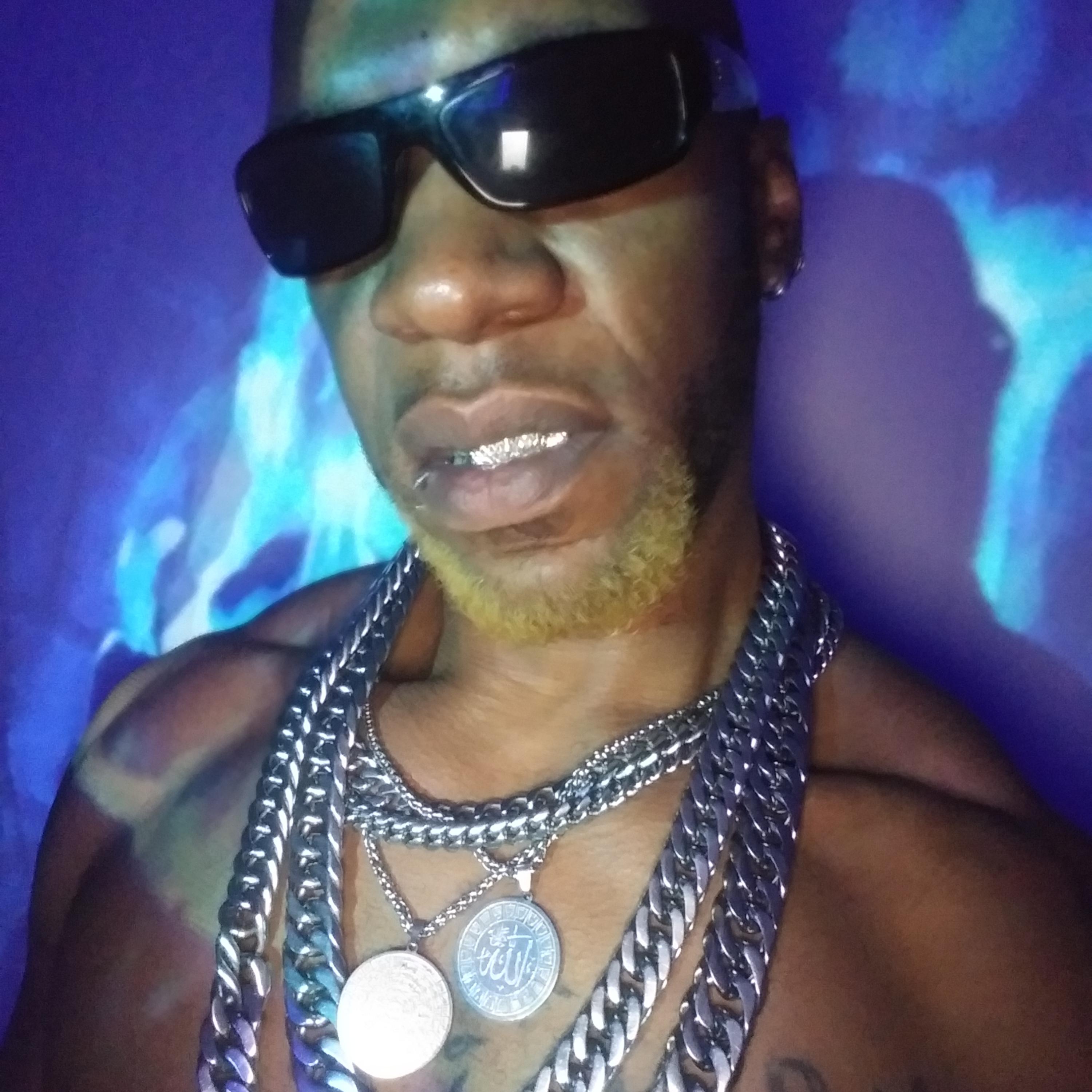 Go Hard Go Strong (Remastered) artwork