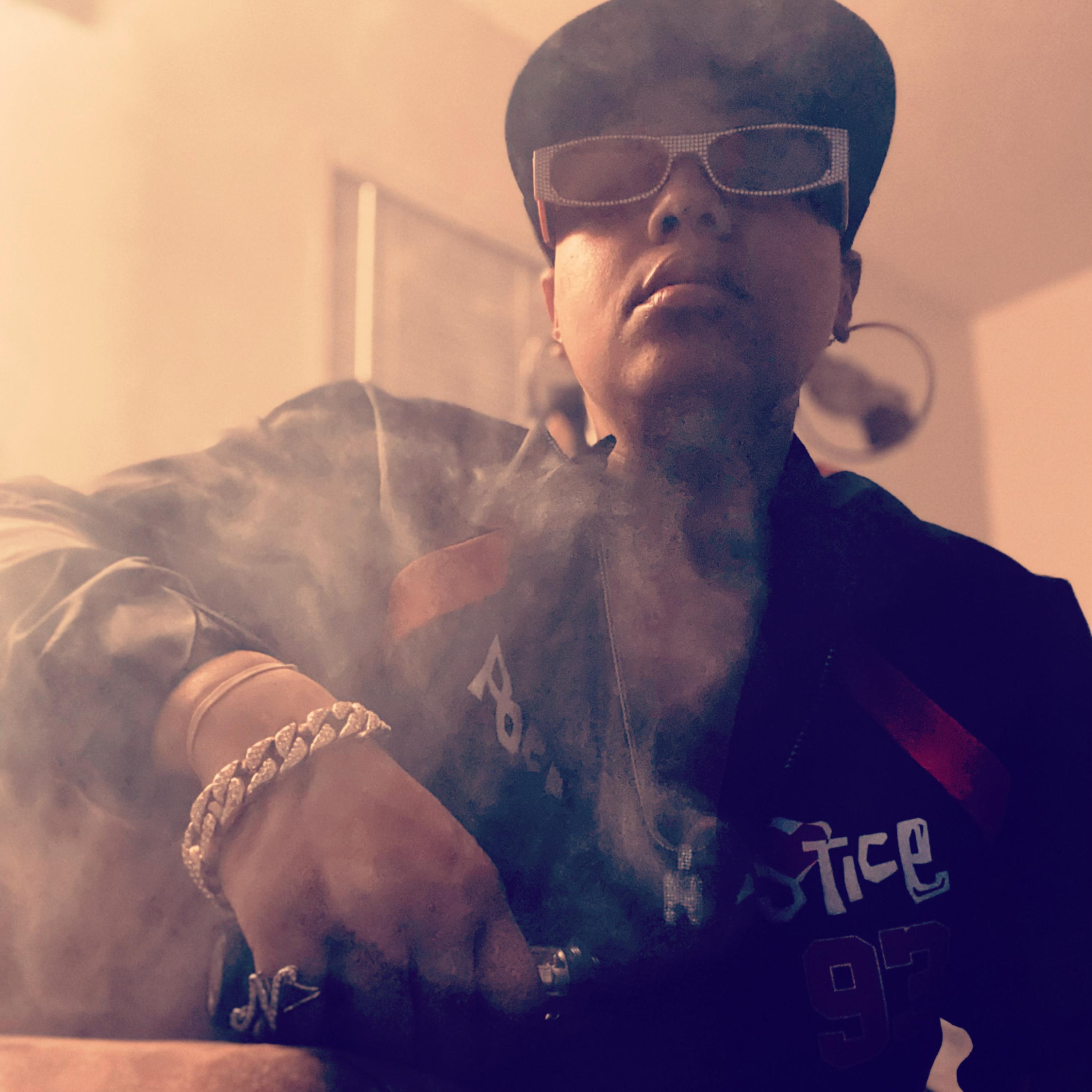 Damn right by Nisha Cash cover art