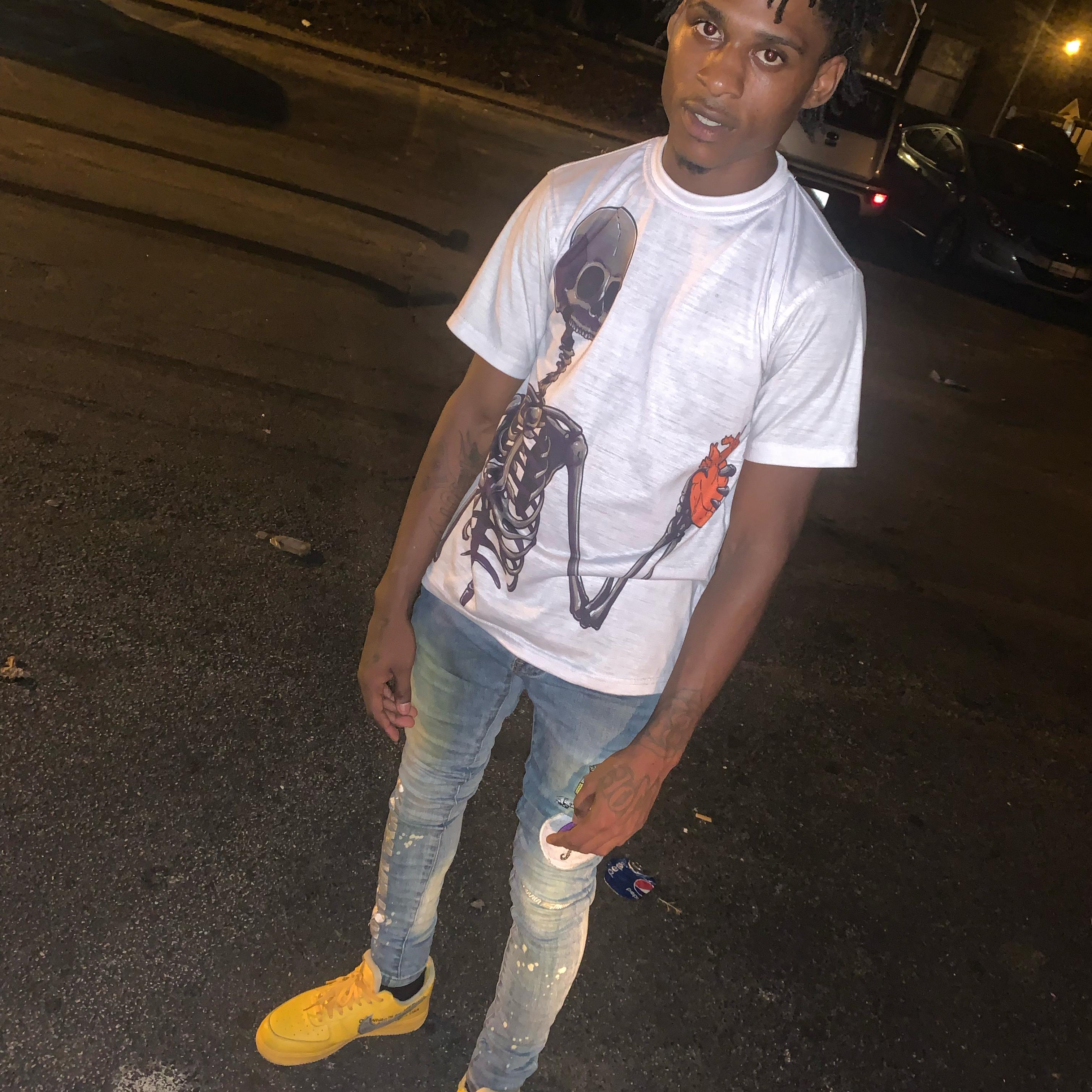 Booth Wit My 9 artwork