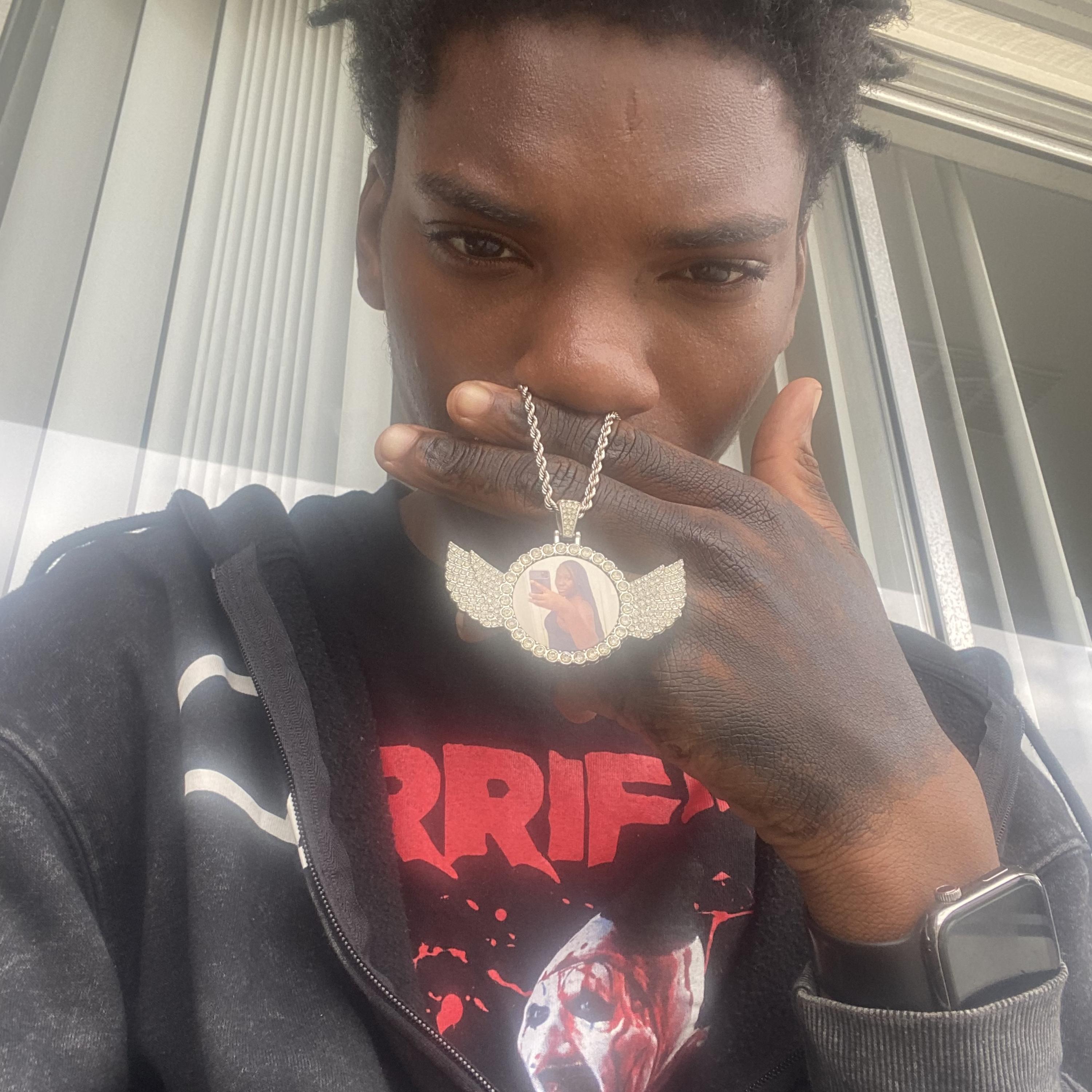Finna Blow artwork
