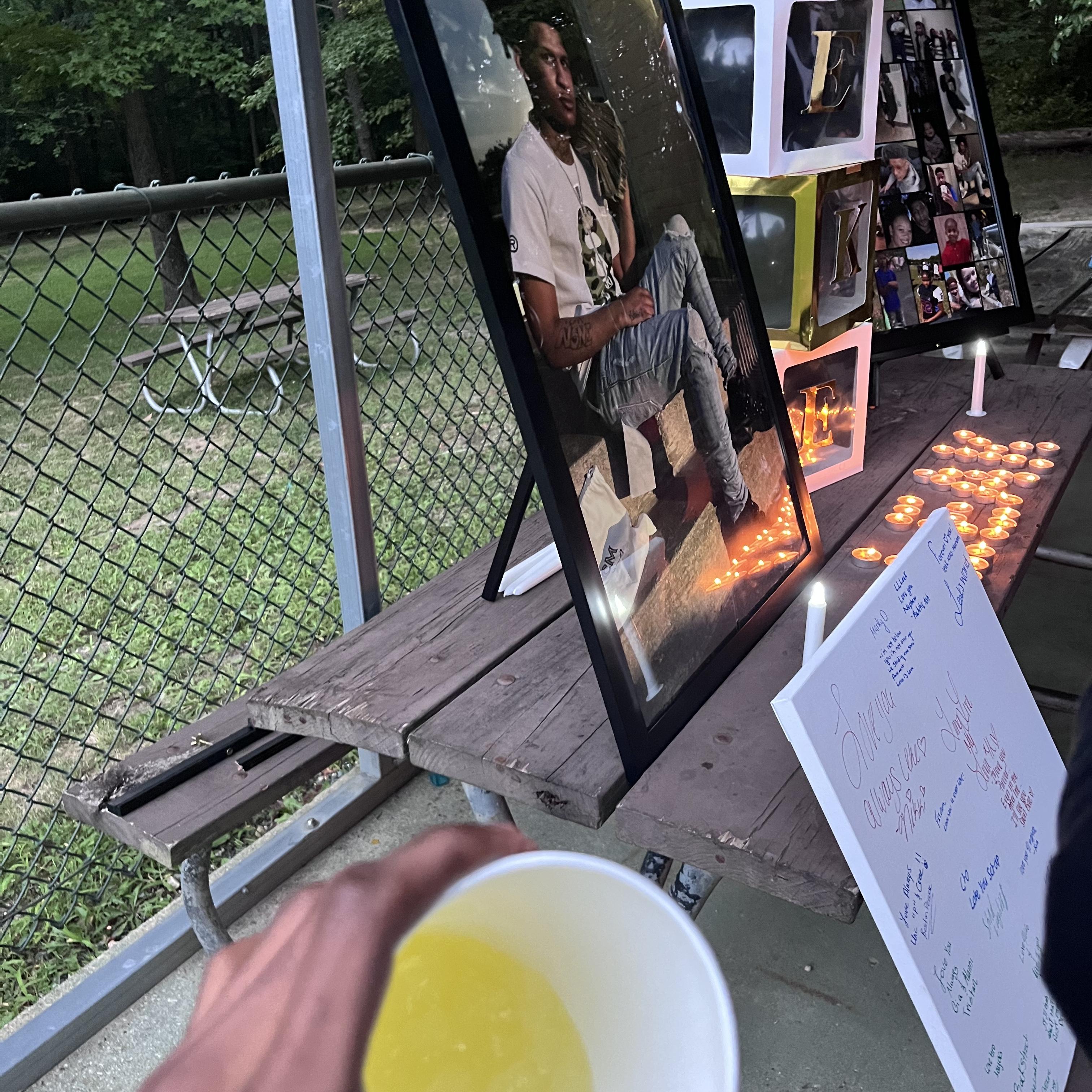 Too Busy Juggin artwork
