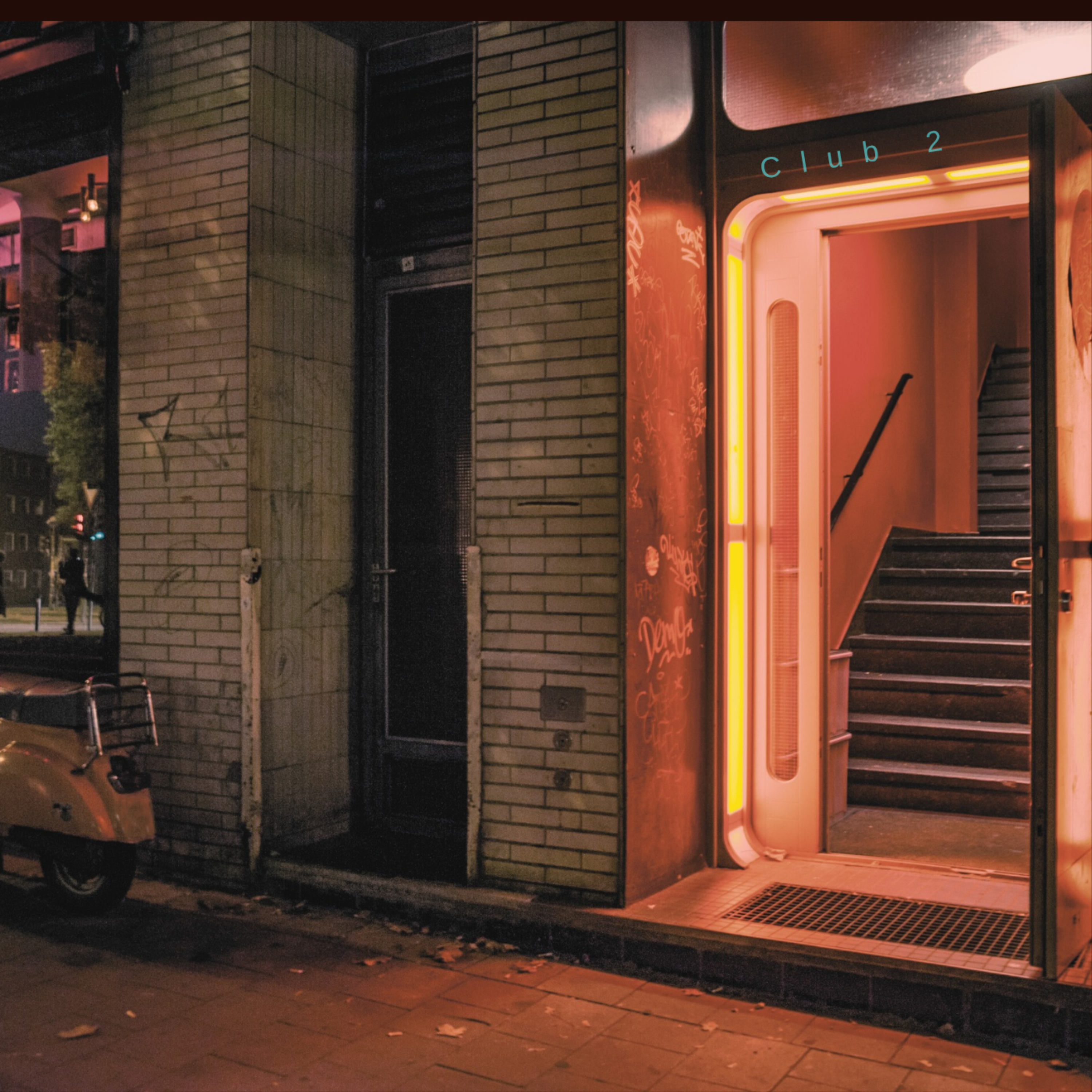 CLUB 2 artwork