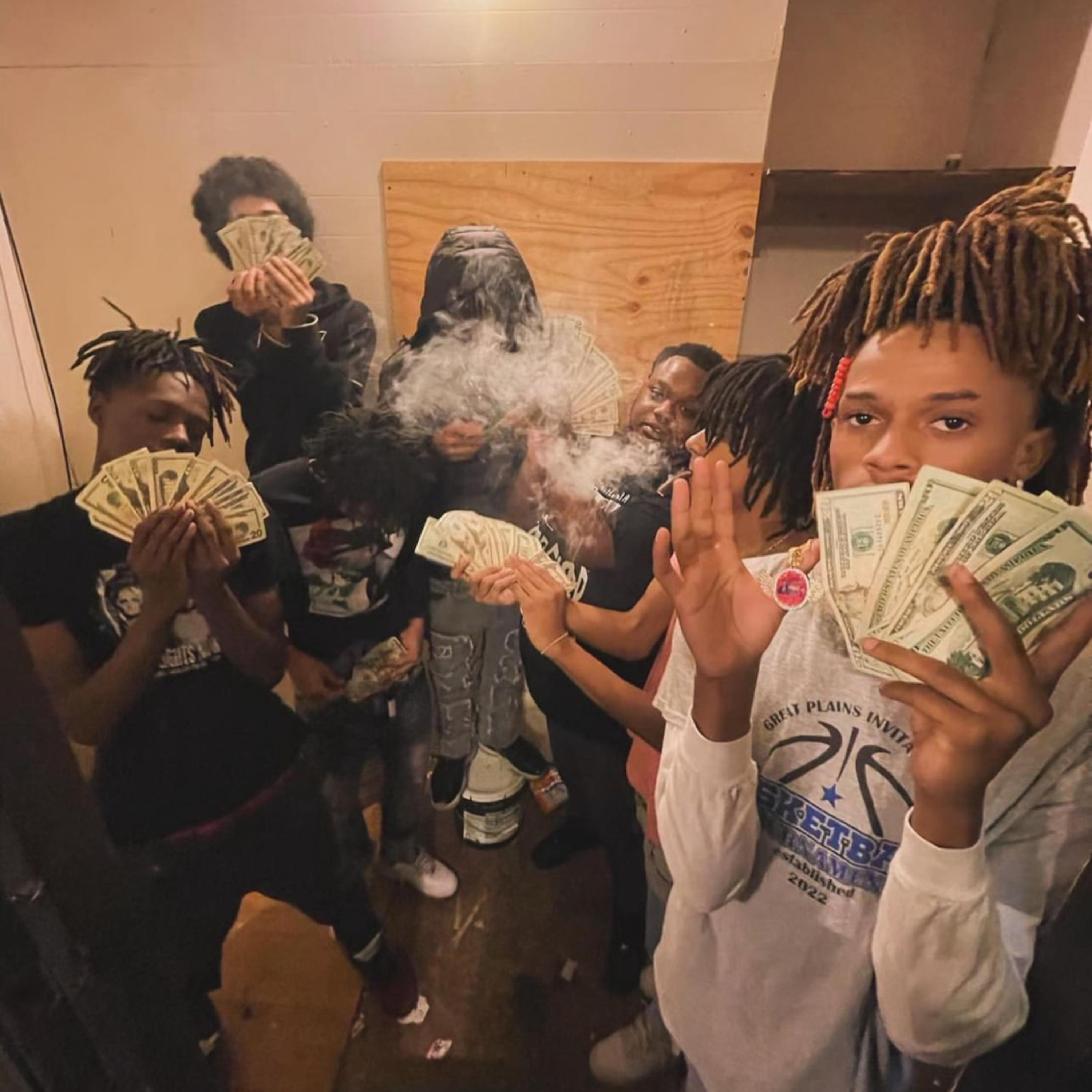 She Getting The Boot by Y2krenzo cover art