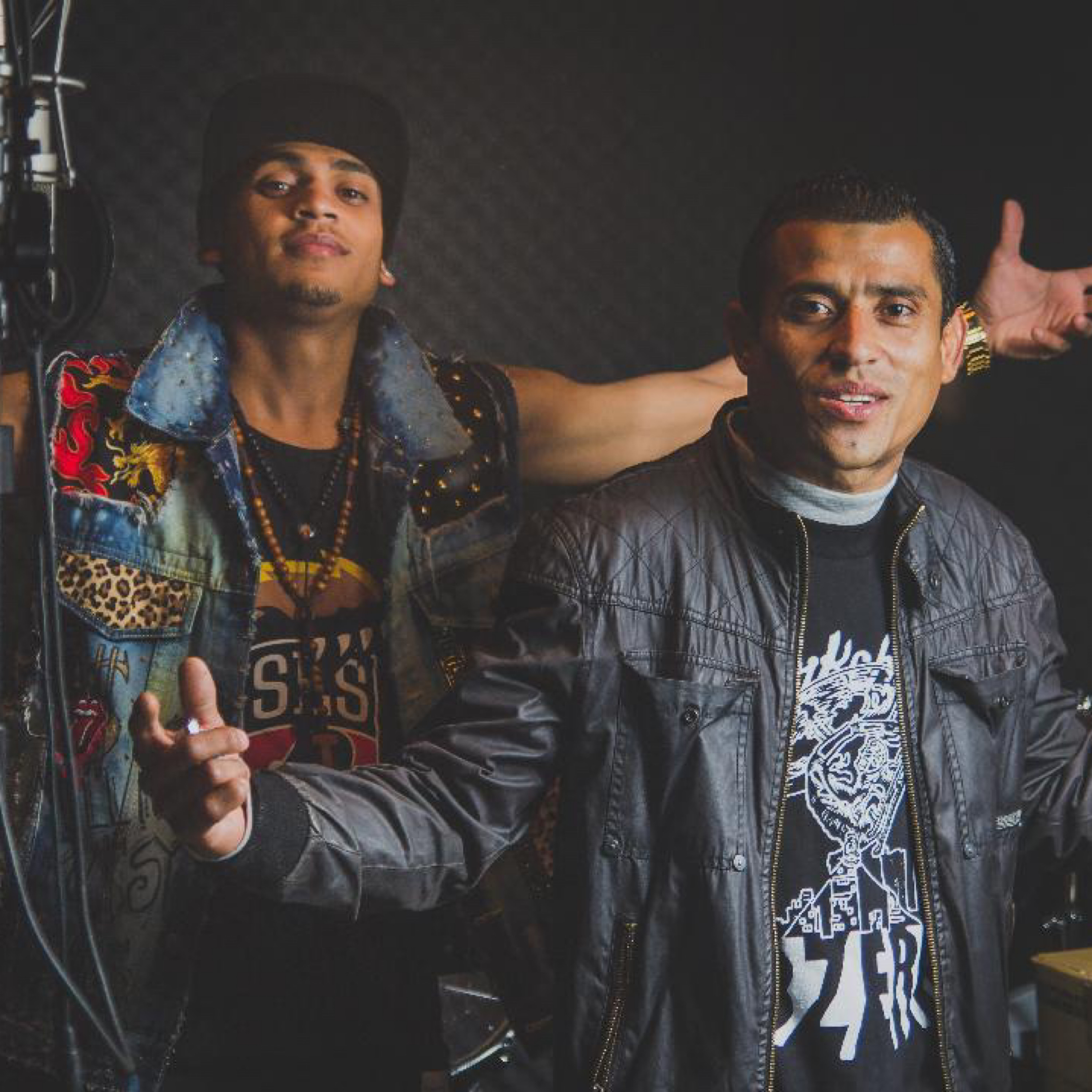 De Bajo De La Camera artwork