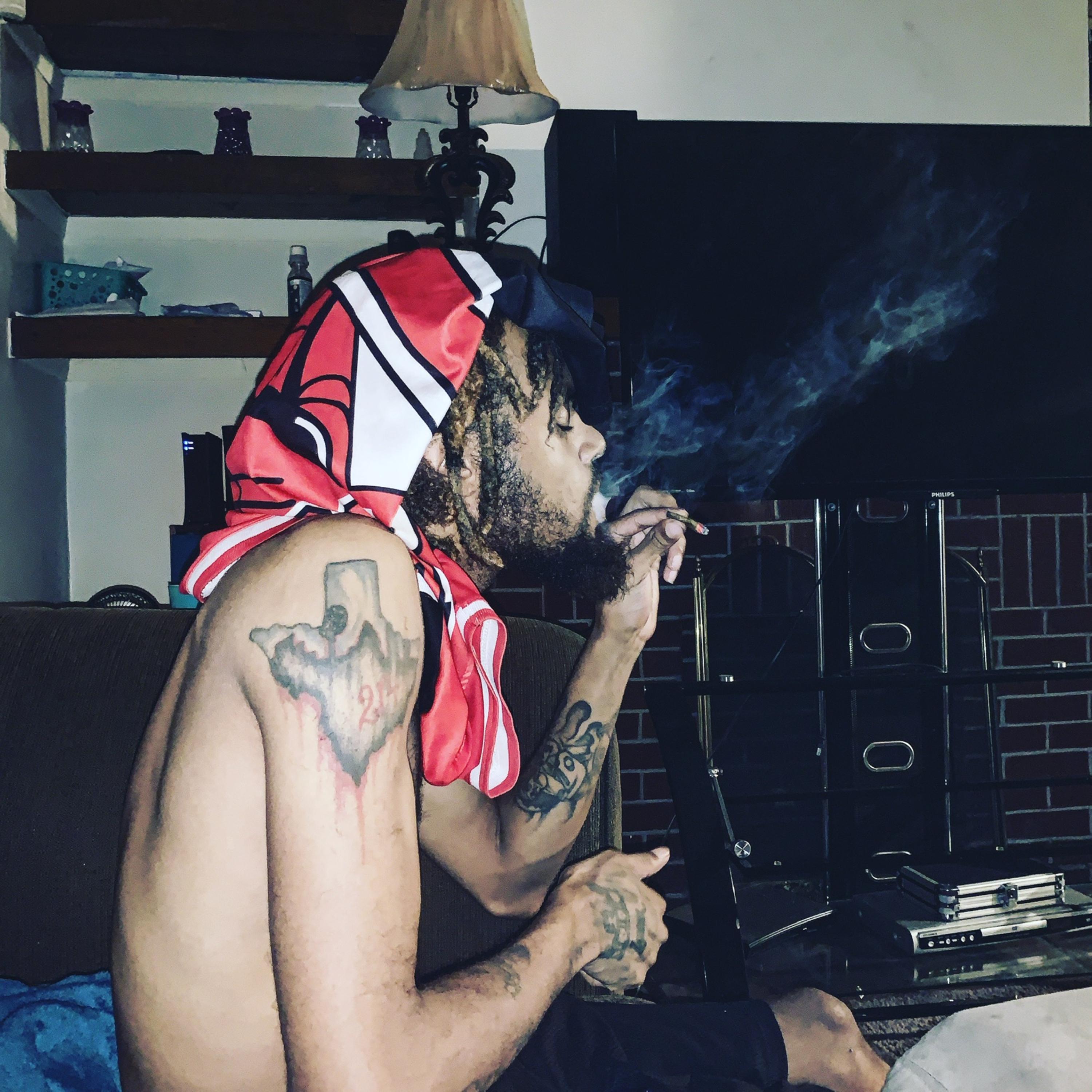 My Momma Told Me by Lamar Valentine cover art