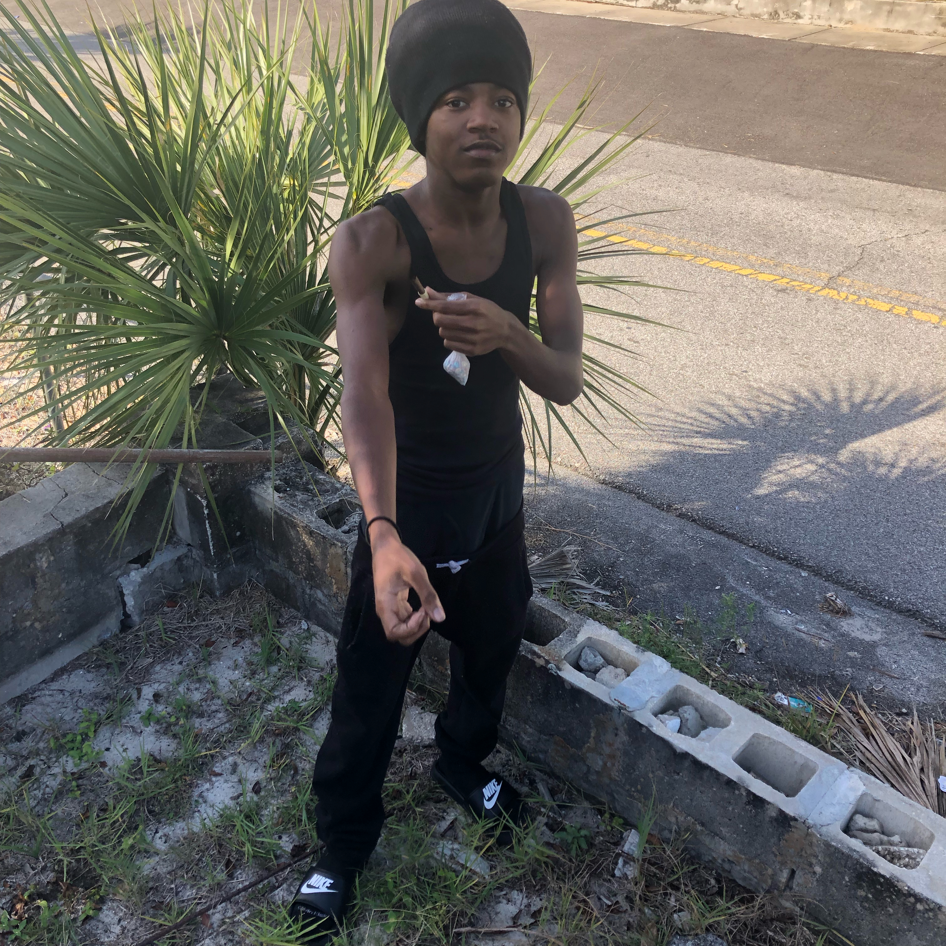 Mr.GetAktive artwork