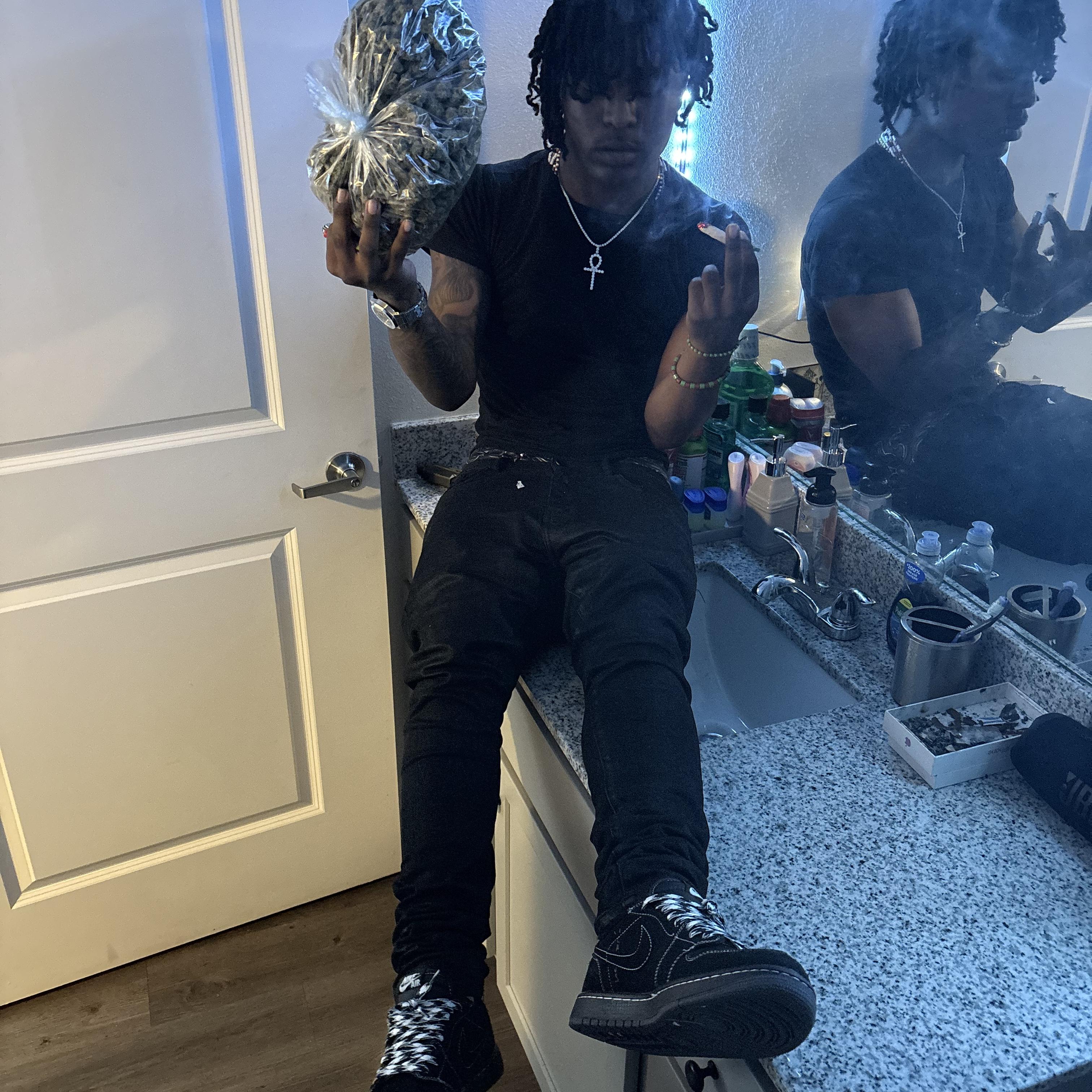 Stand Fa Sum artwork