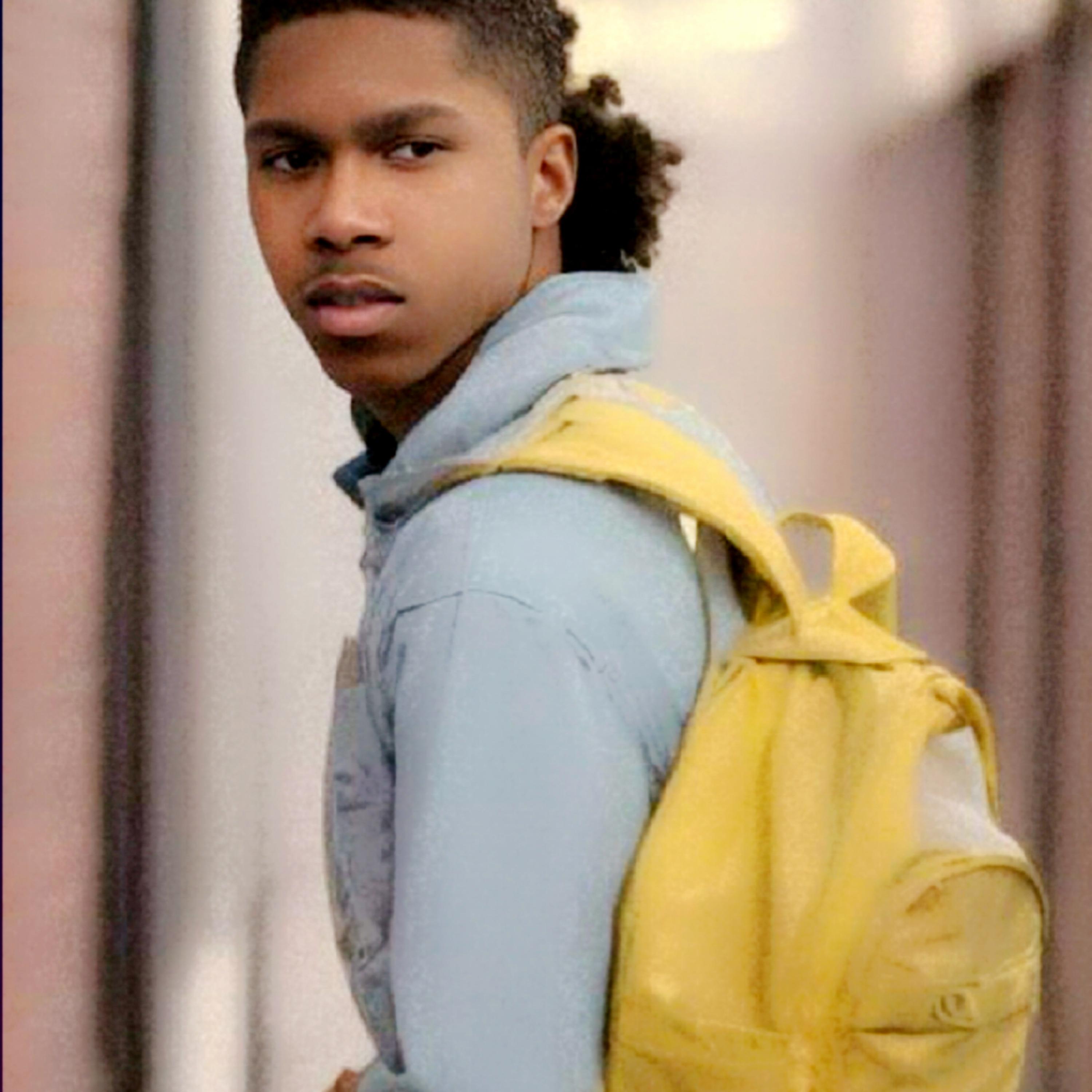 Needed Me ¥ artwork