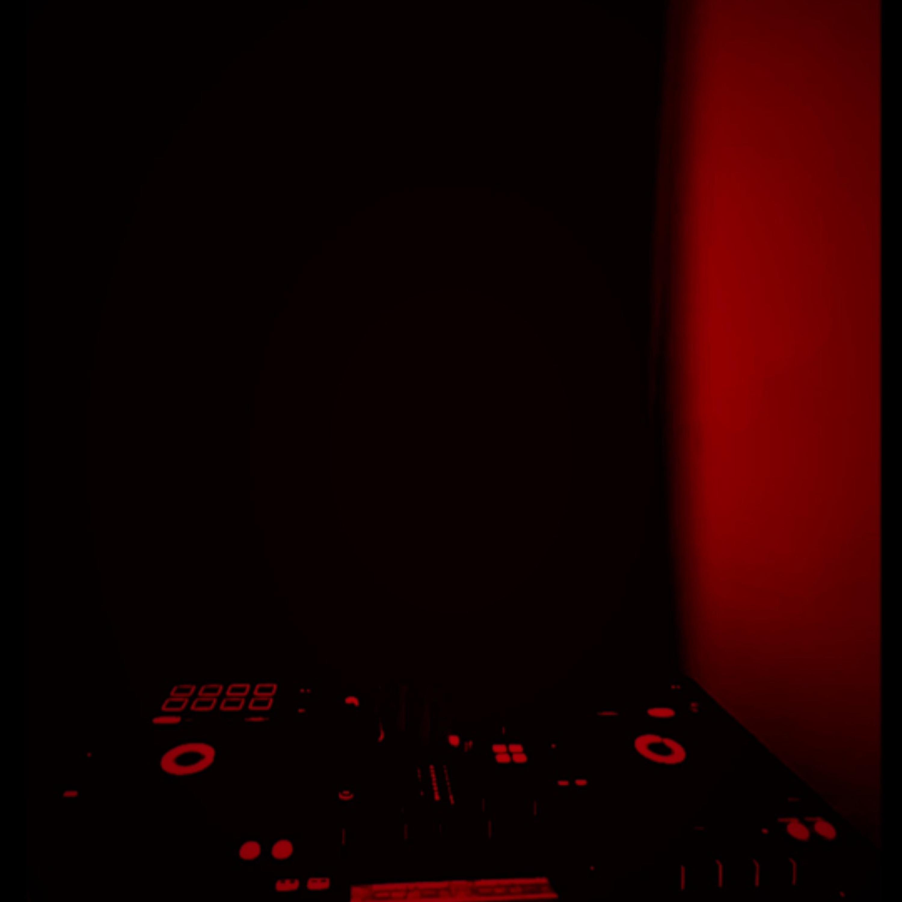 Suburbio artwork