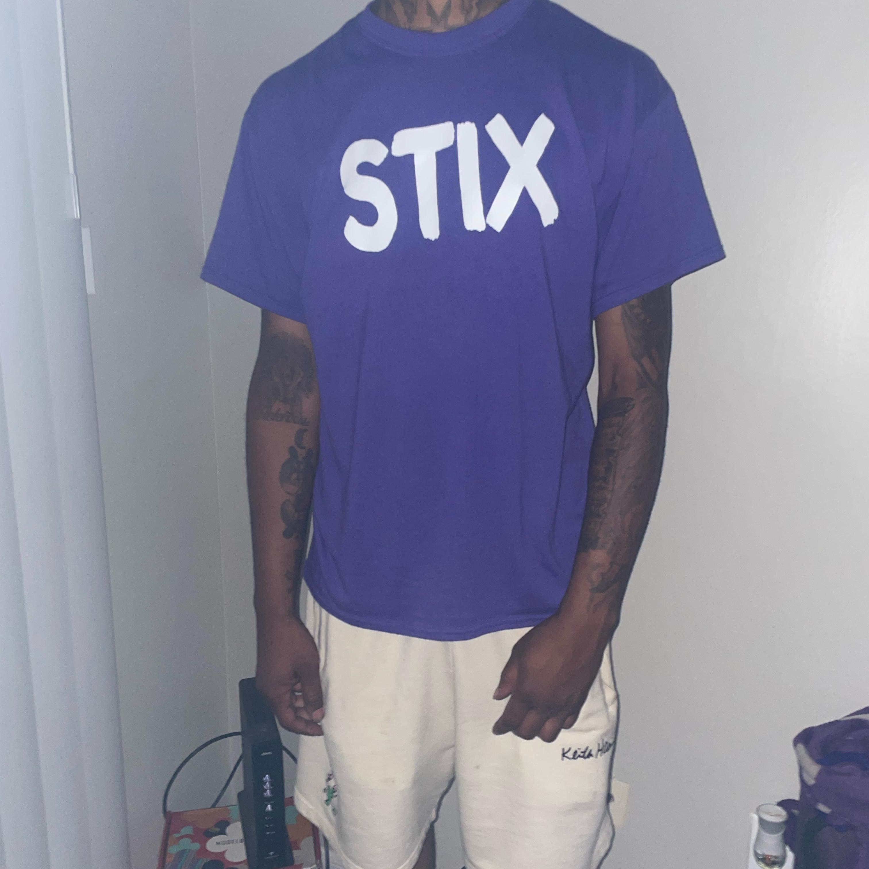 Pric Holiday artwork