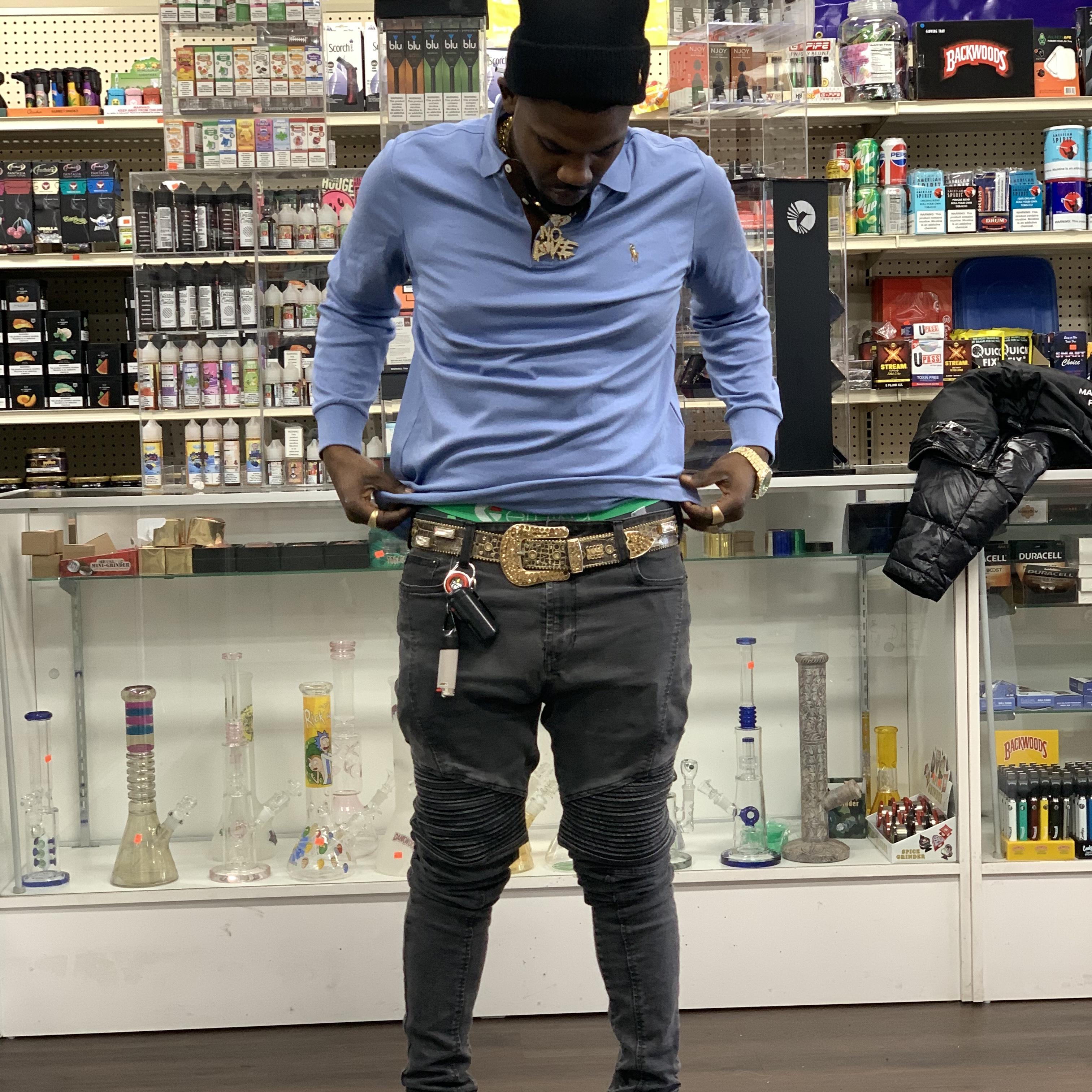 Gun Clutch artwork