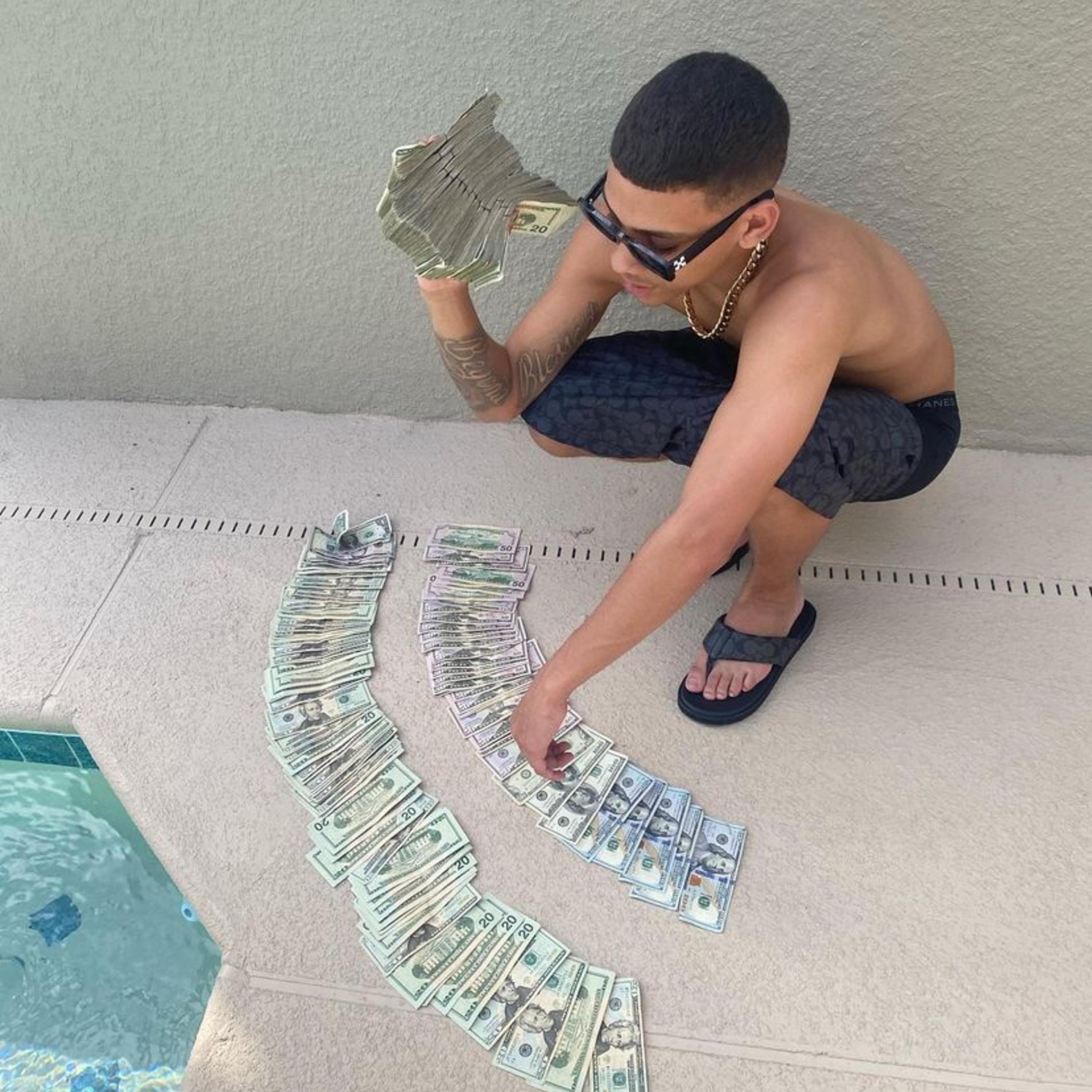 Pockets Bigger artwork