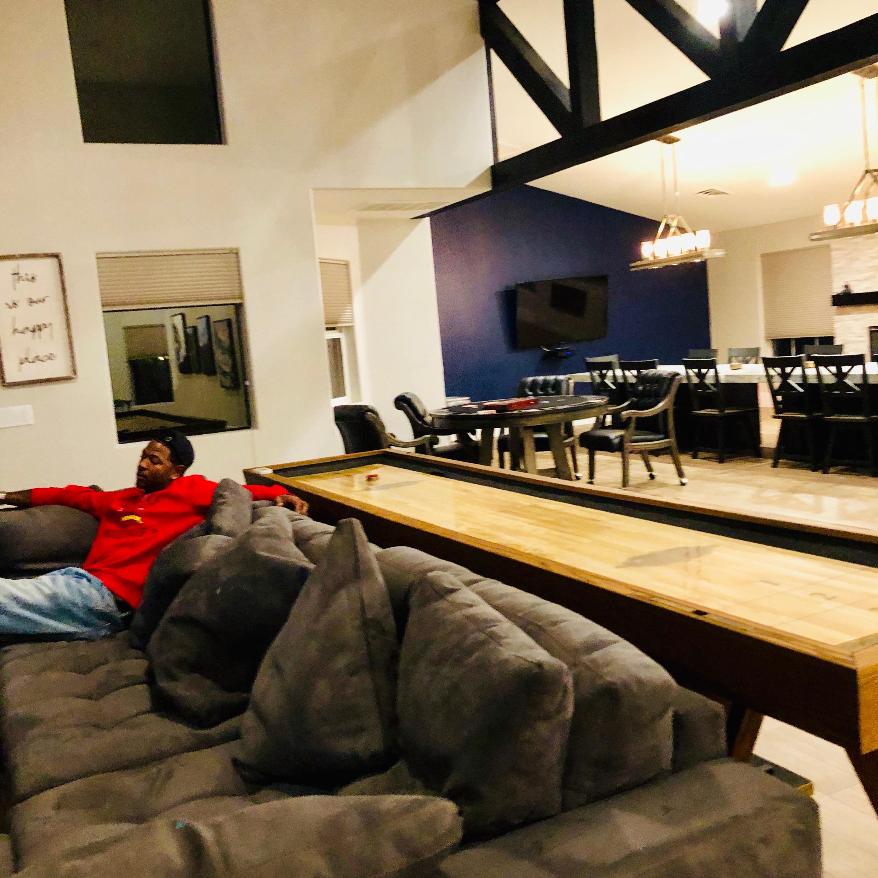 This Shit Aint WRITE artwork