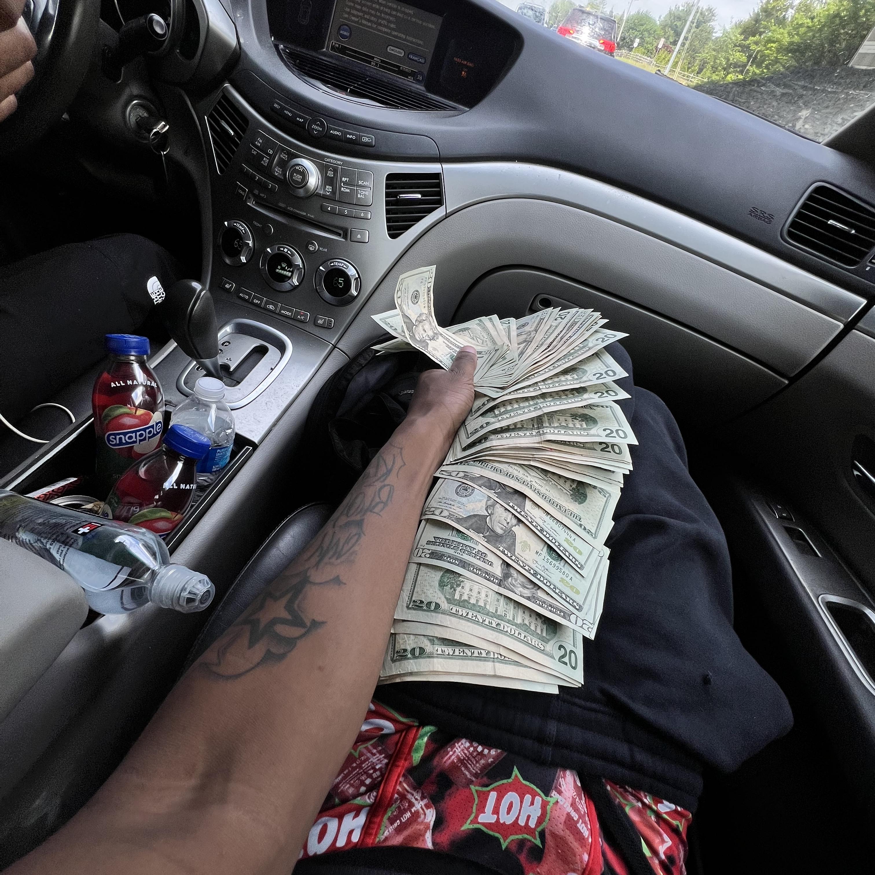 Guap Right artwork