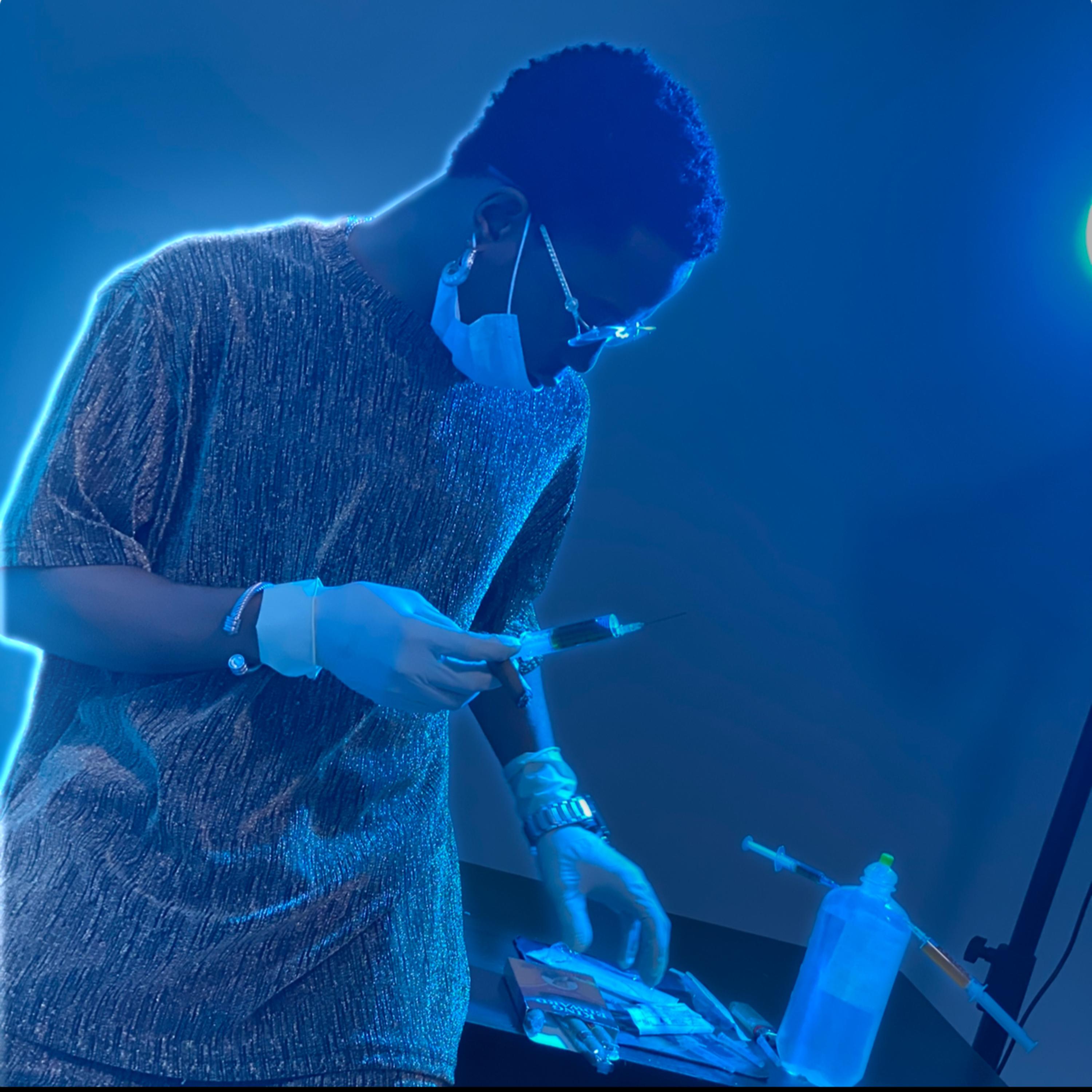 (L,B,&A )Colabbo artwork