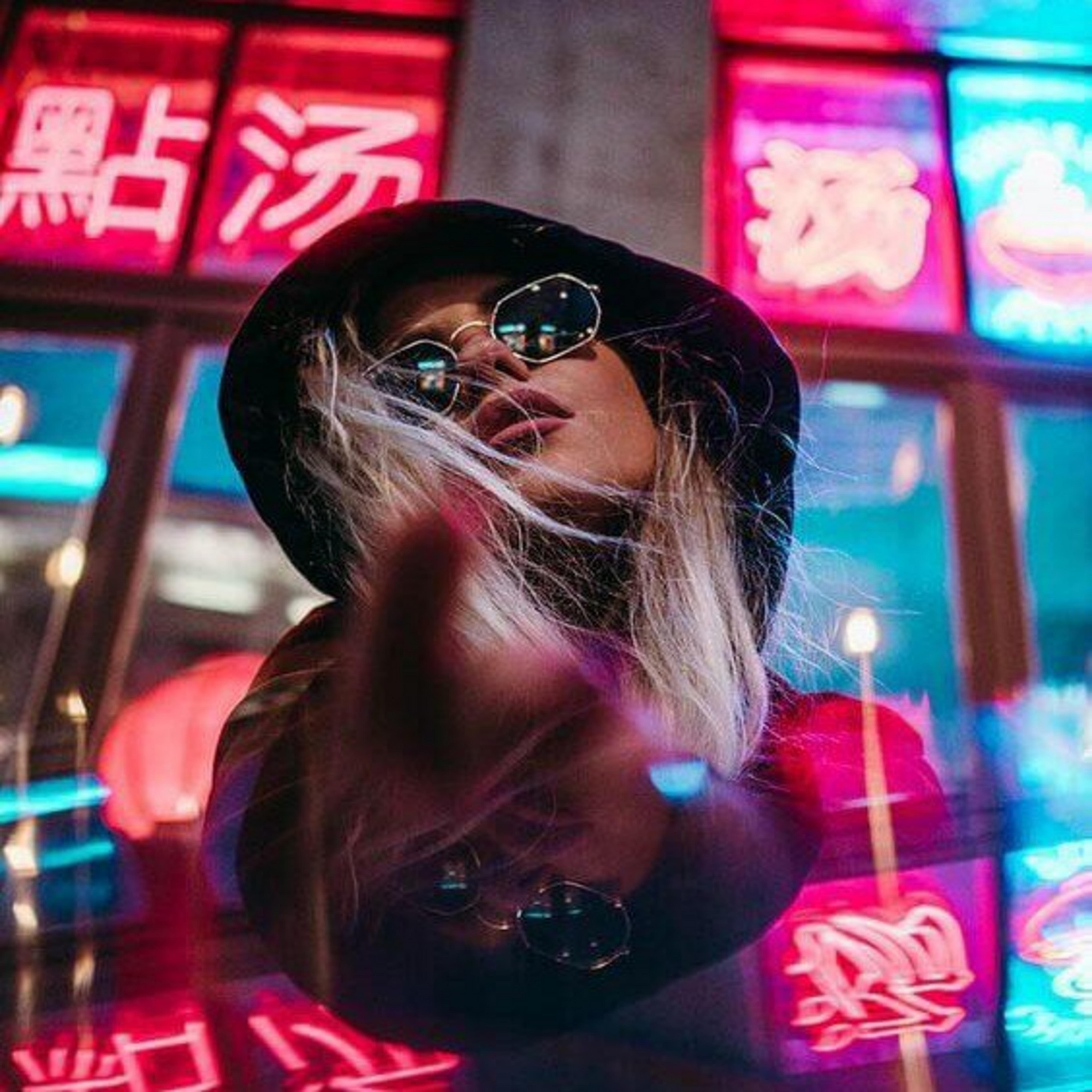 Pressure On A Bitch artwork