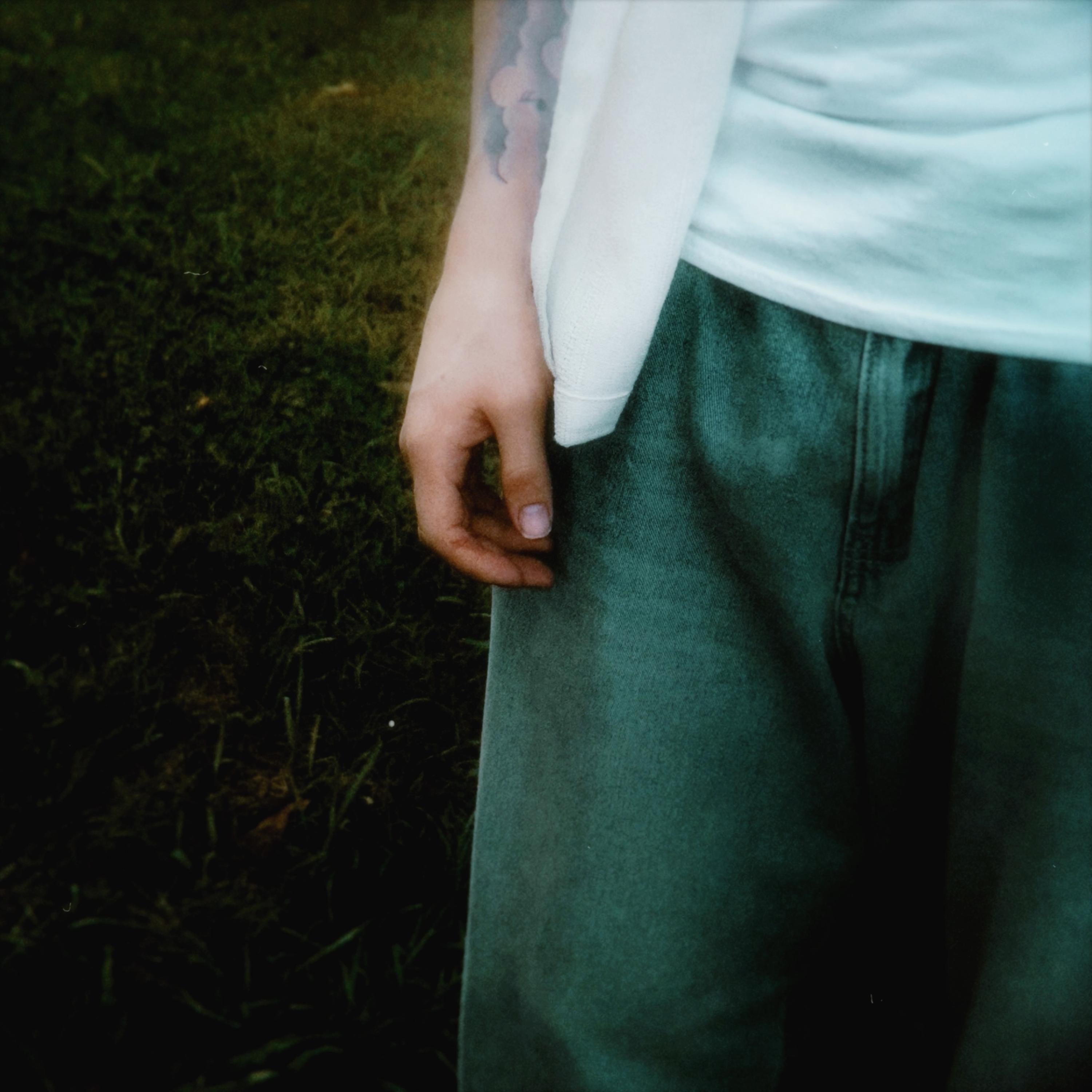 tell me what i wanna hear by Verse RDDN cover art
