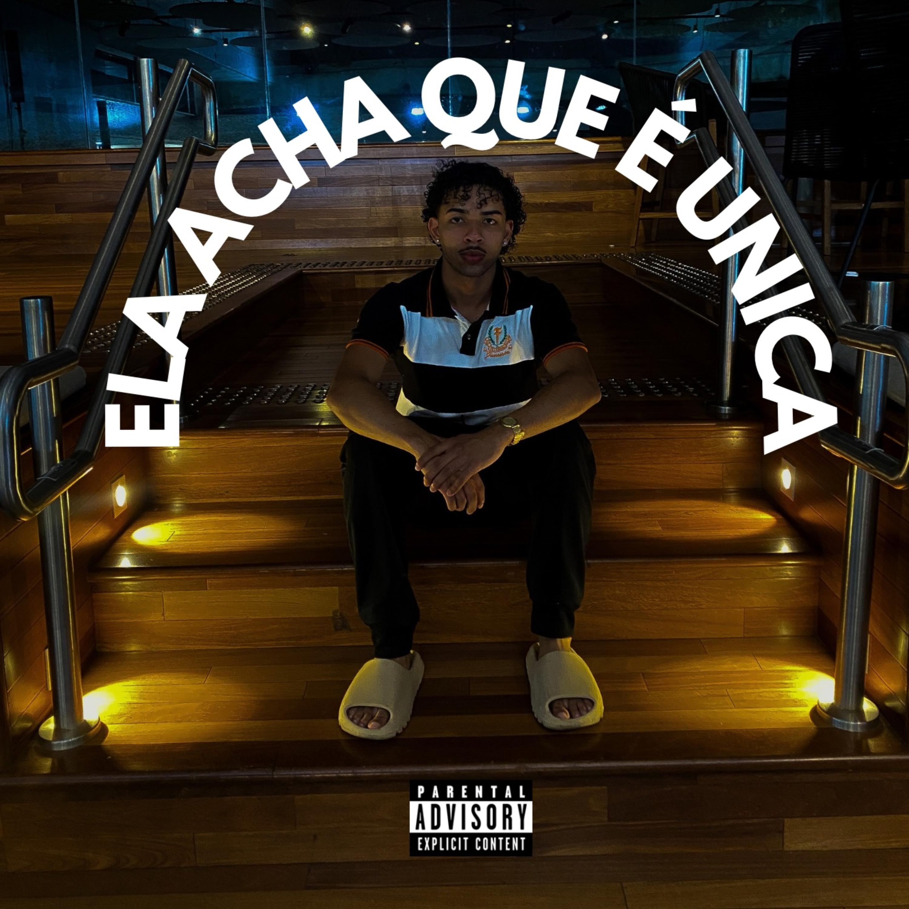 Ela acha que é única by SALATH7 cover art