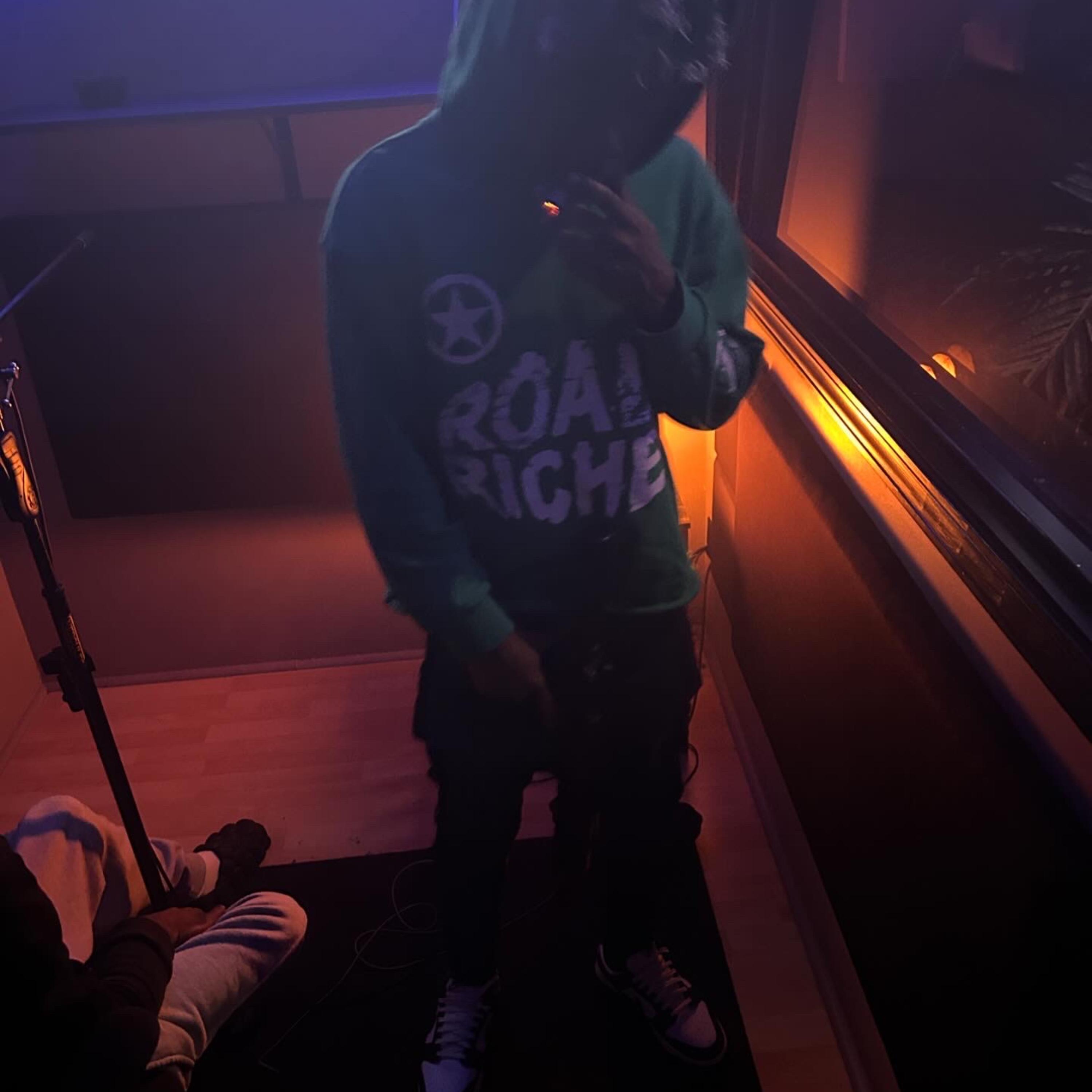 Leaving by Luhhdfrmda6 cover art