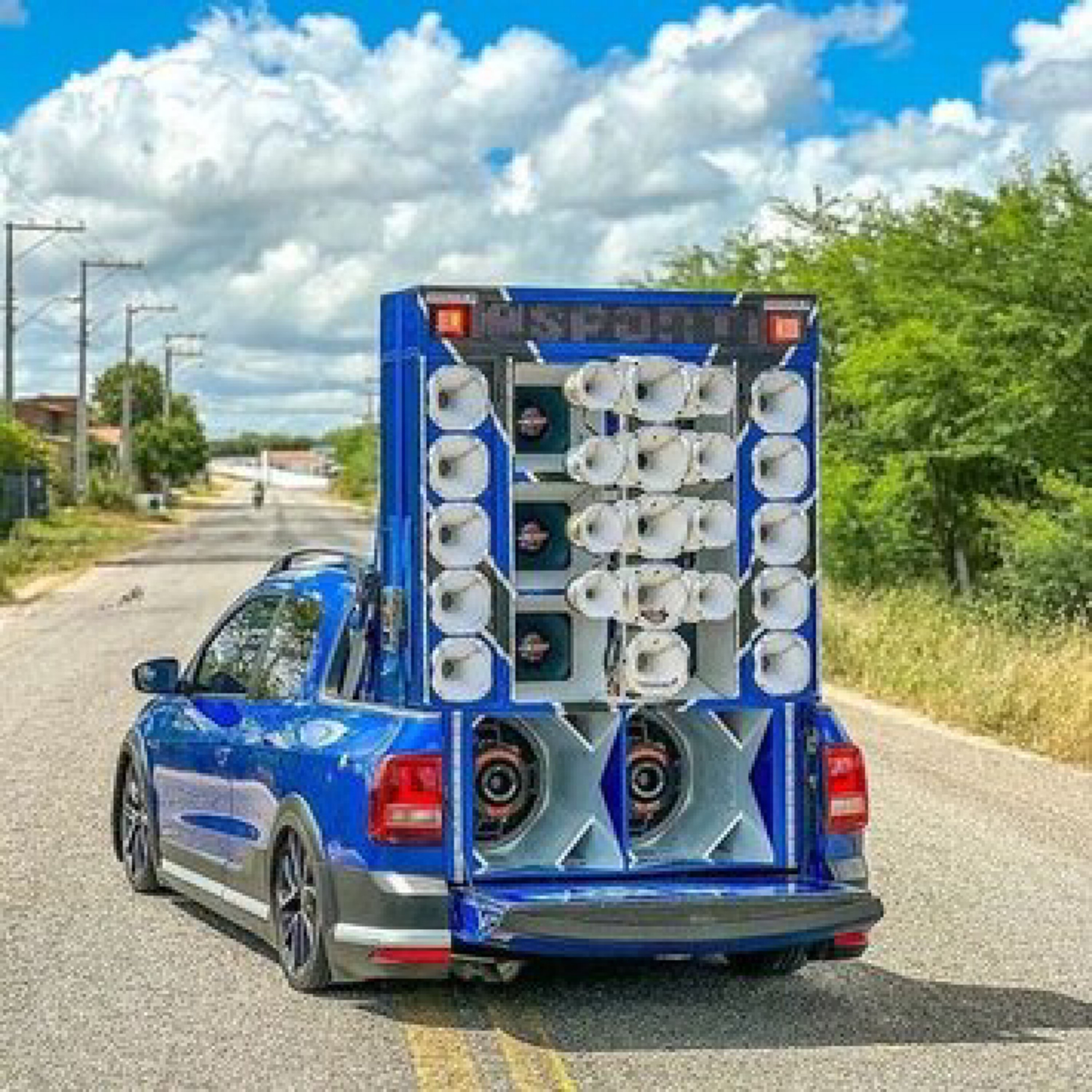 CONVOCA AS AMIGUINHAS artwork