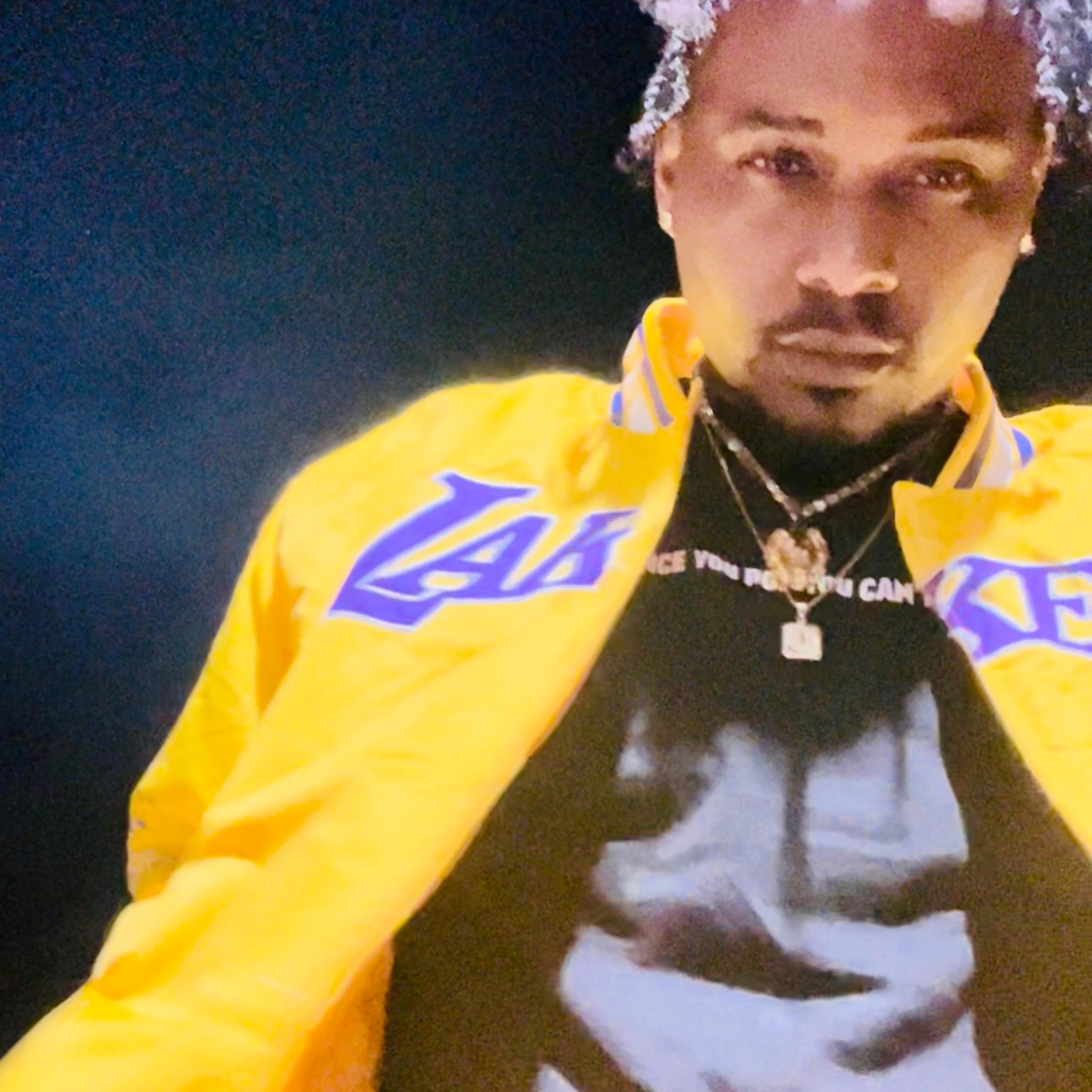 Feels (Outro) artwork