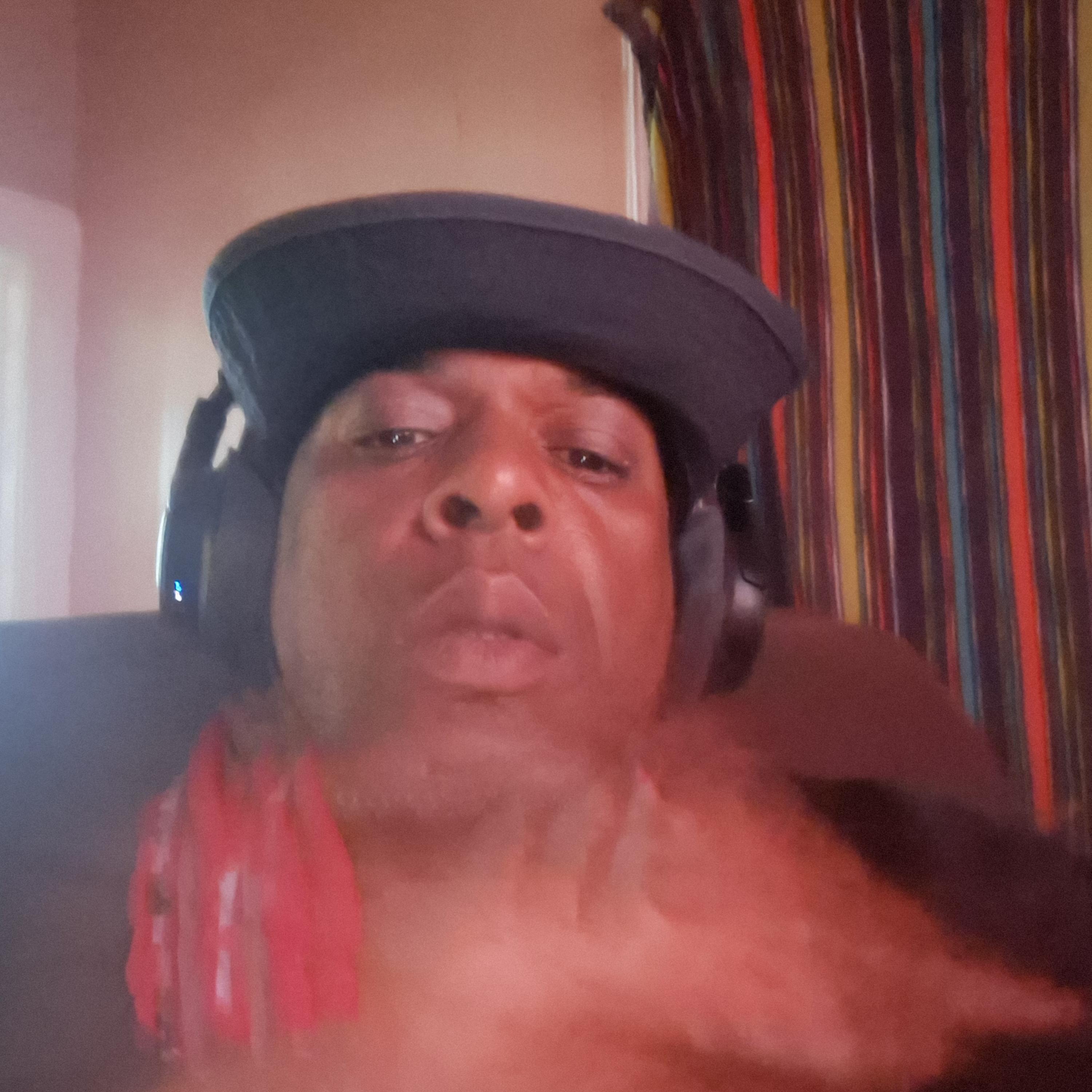 RAP,RECORD,RICH ! artwork