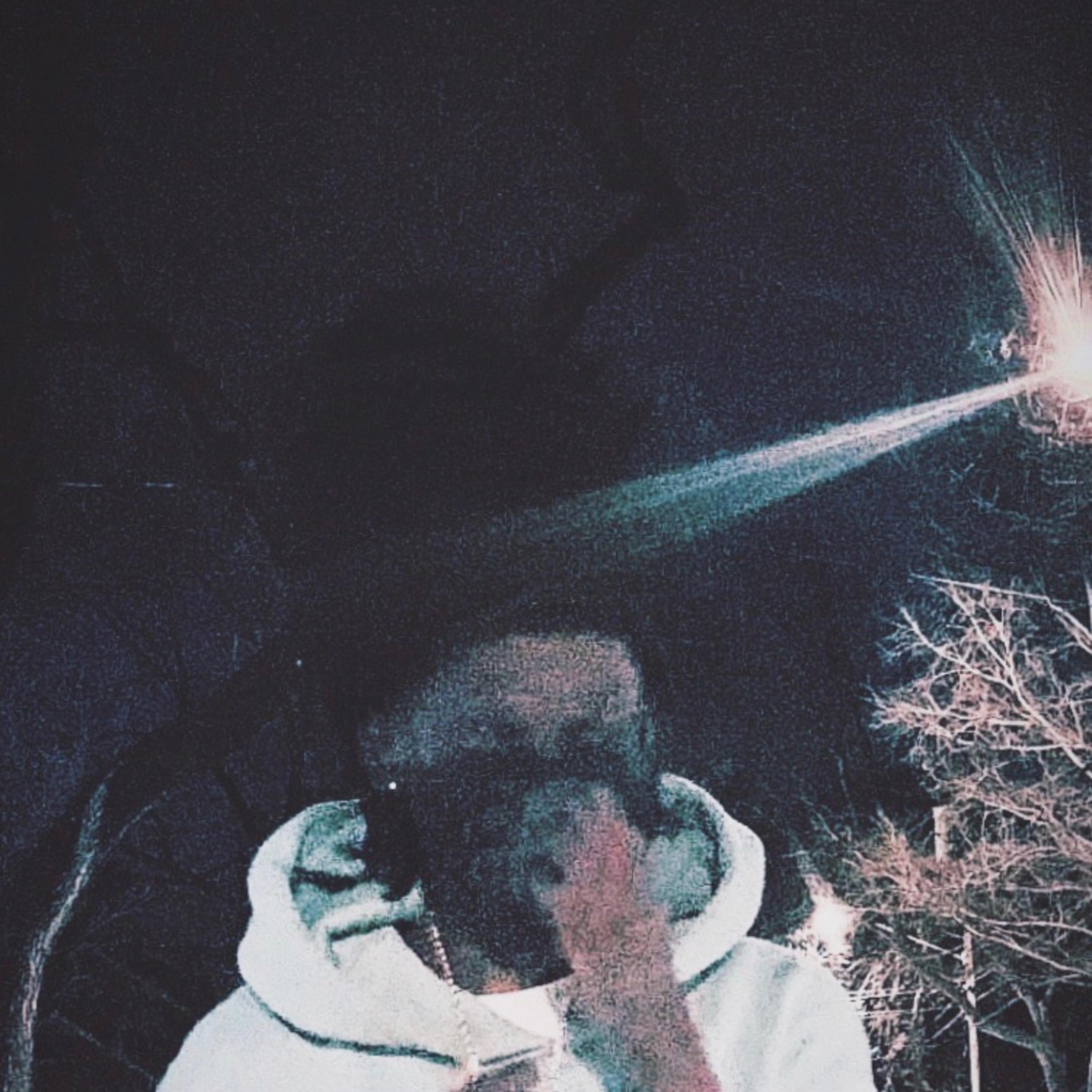 She tryn get F TMRW artwork