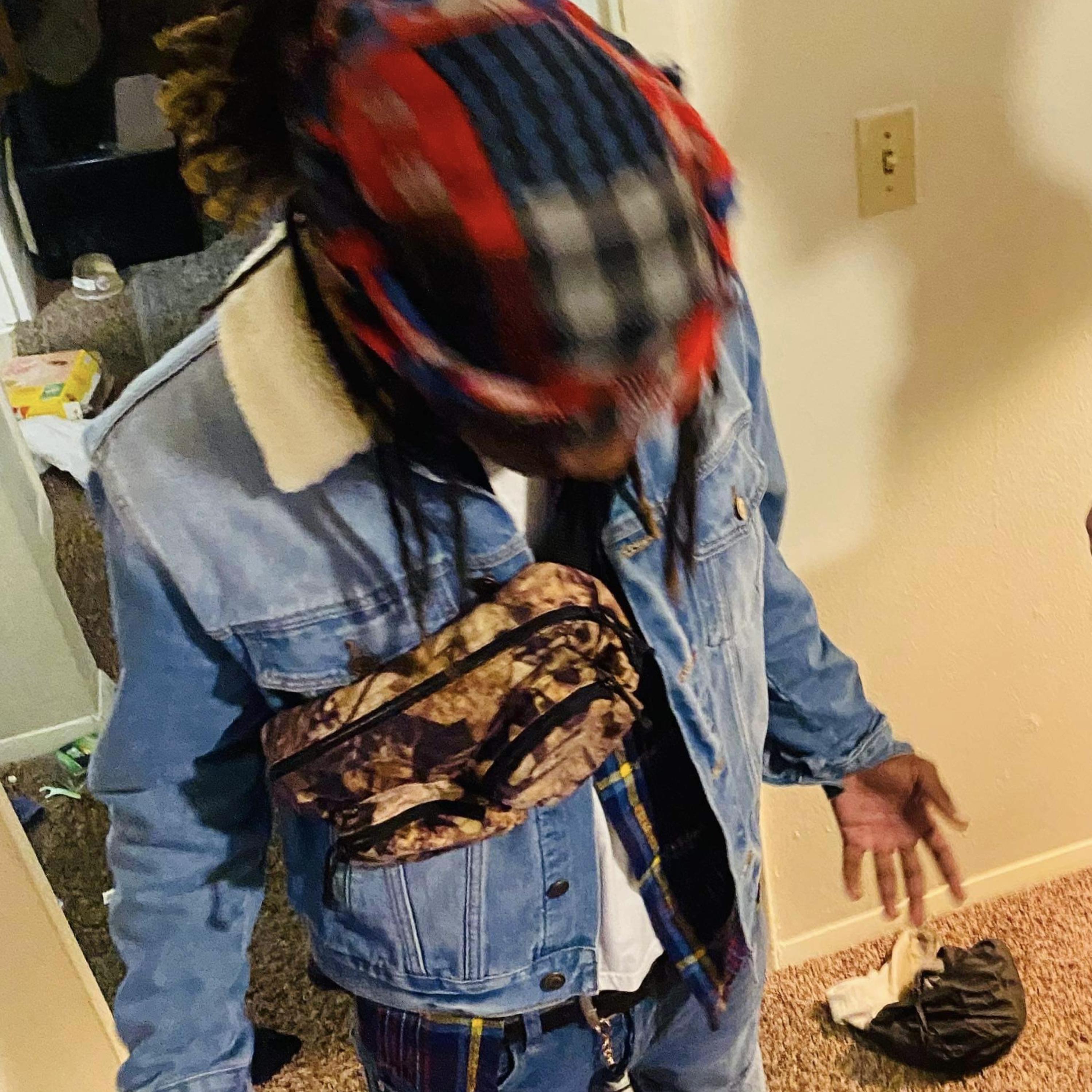 Why She Play Wit Me artwork
