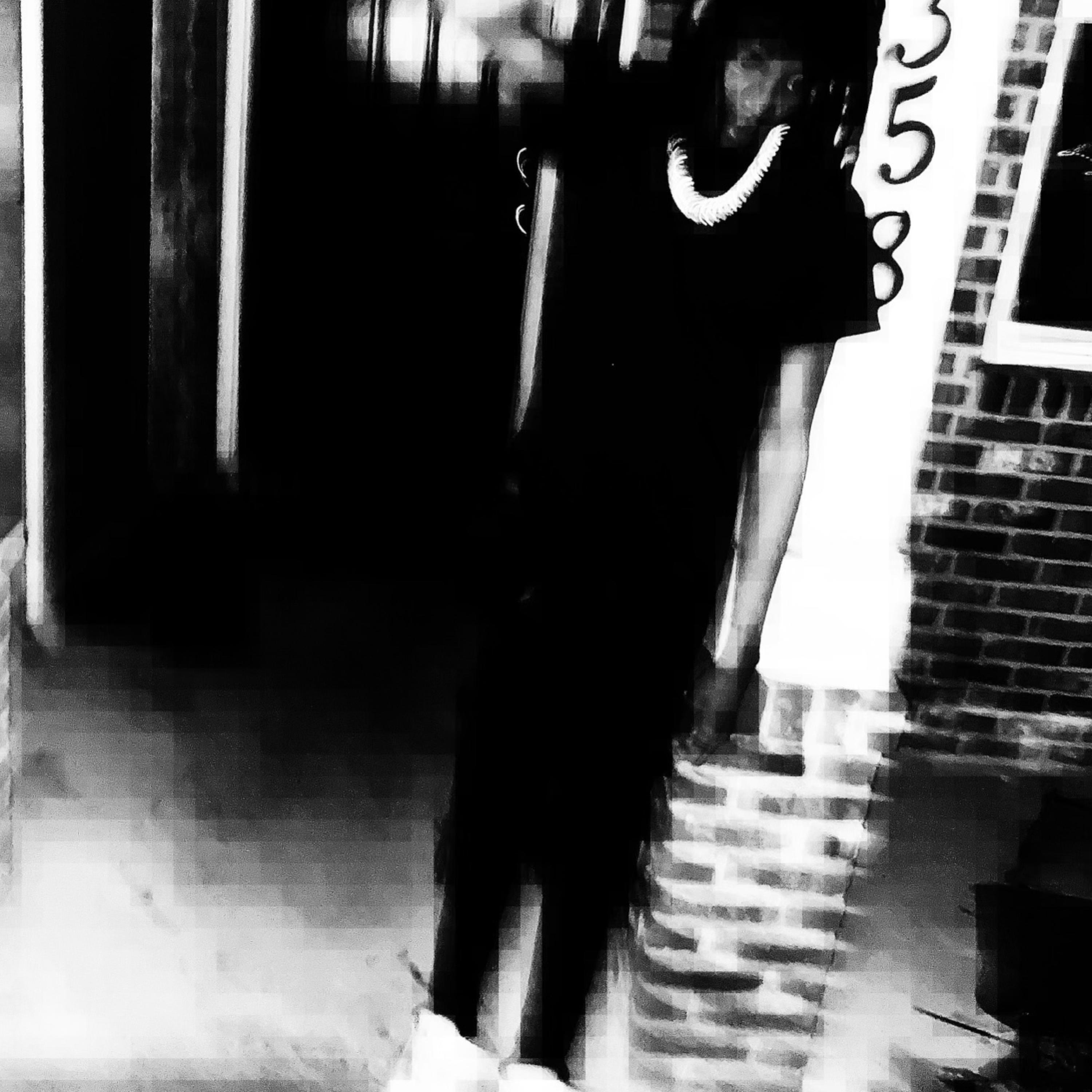 Who Is 4L artwork
