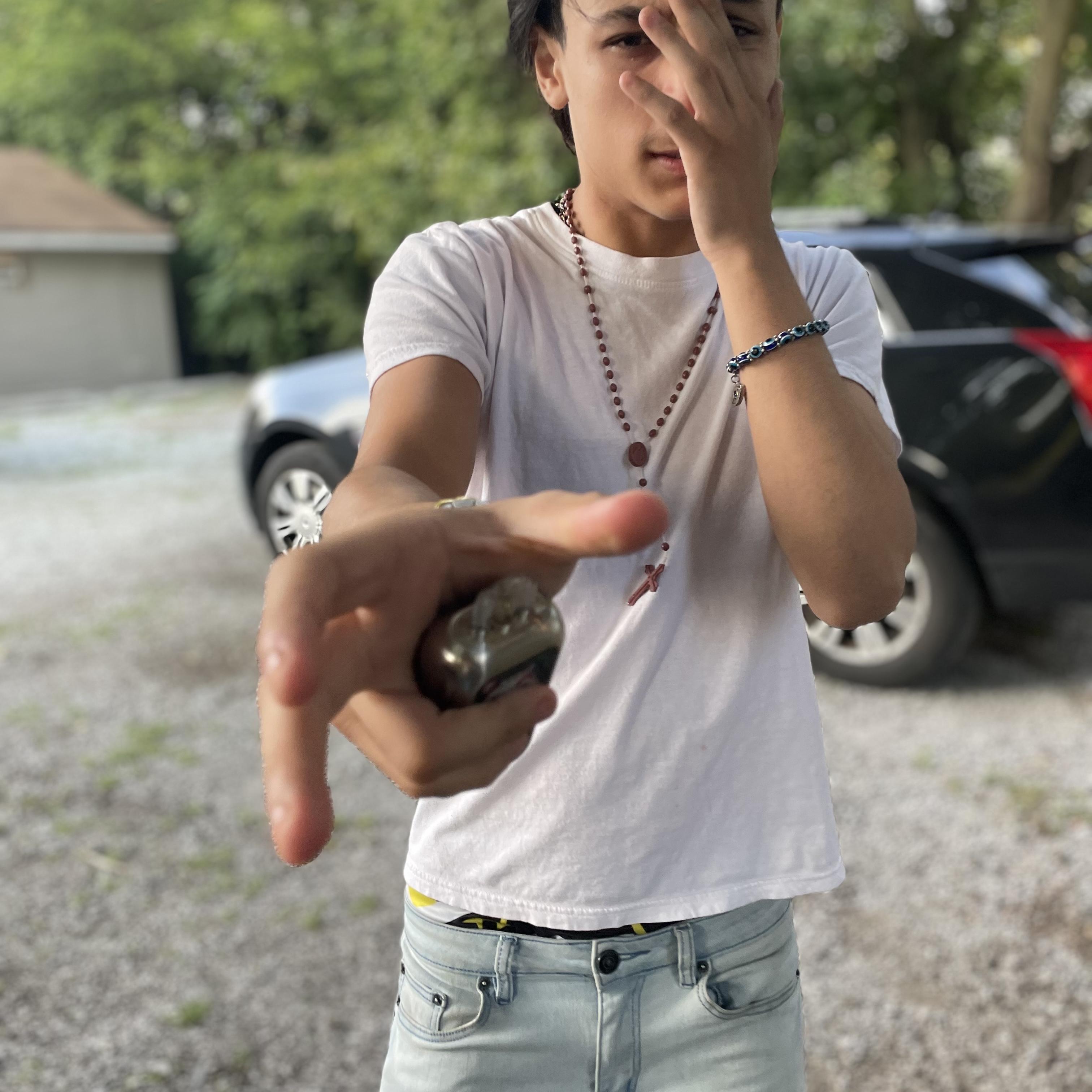 Ion Feel Shit by GMCfoolio cover art