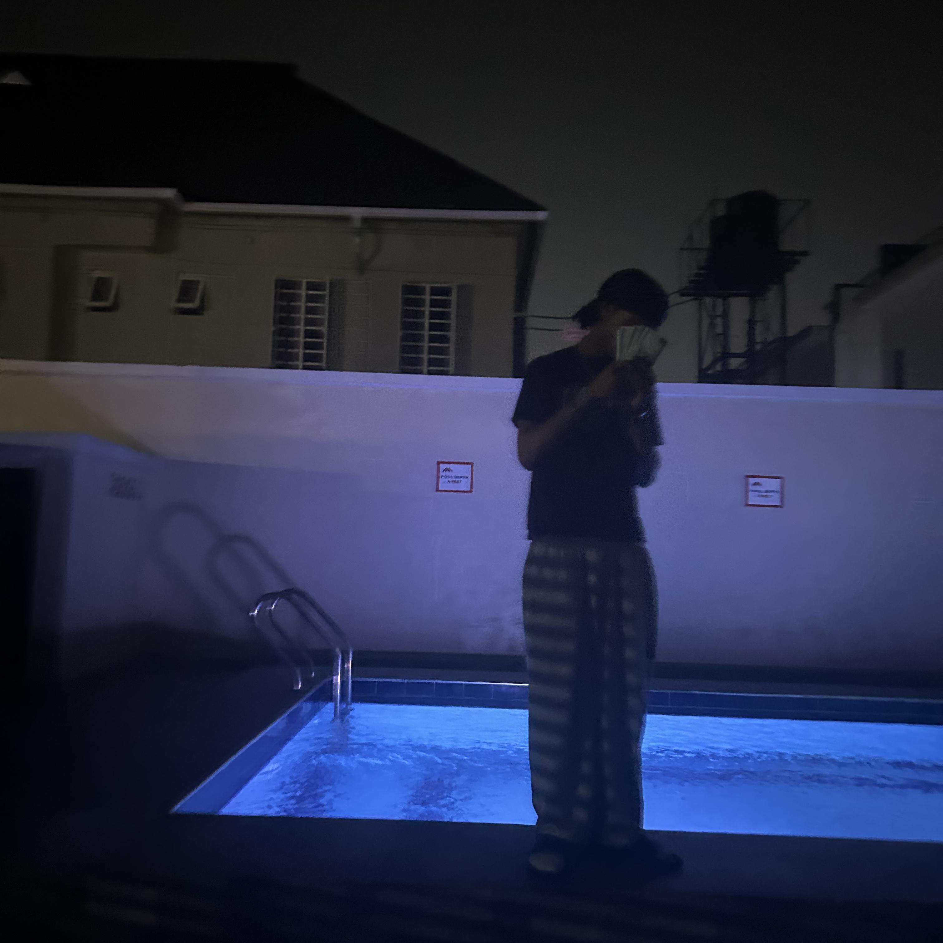 Pesos artwork