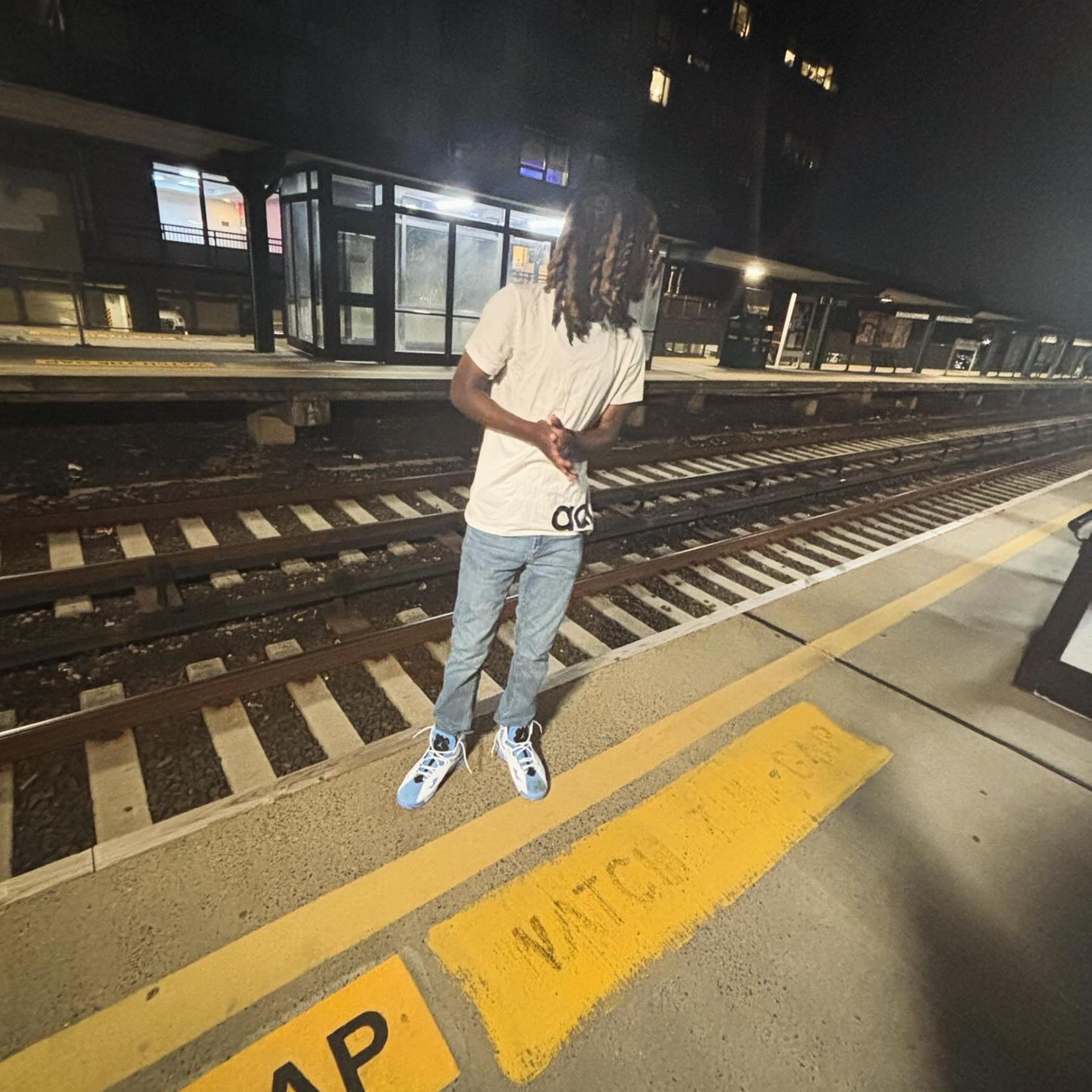 No Love artwork