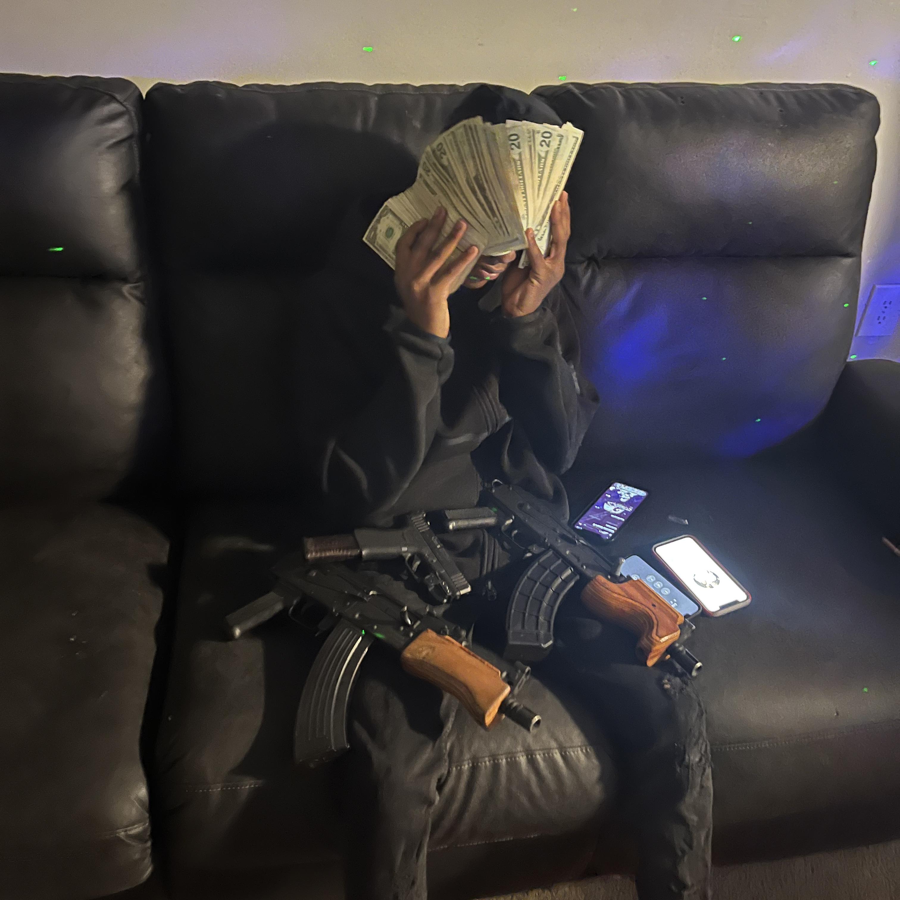 (No Name) artwork