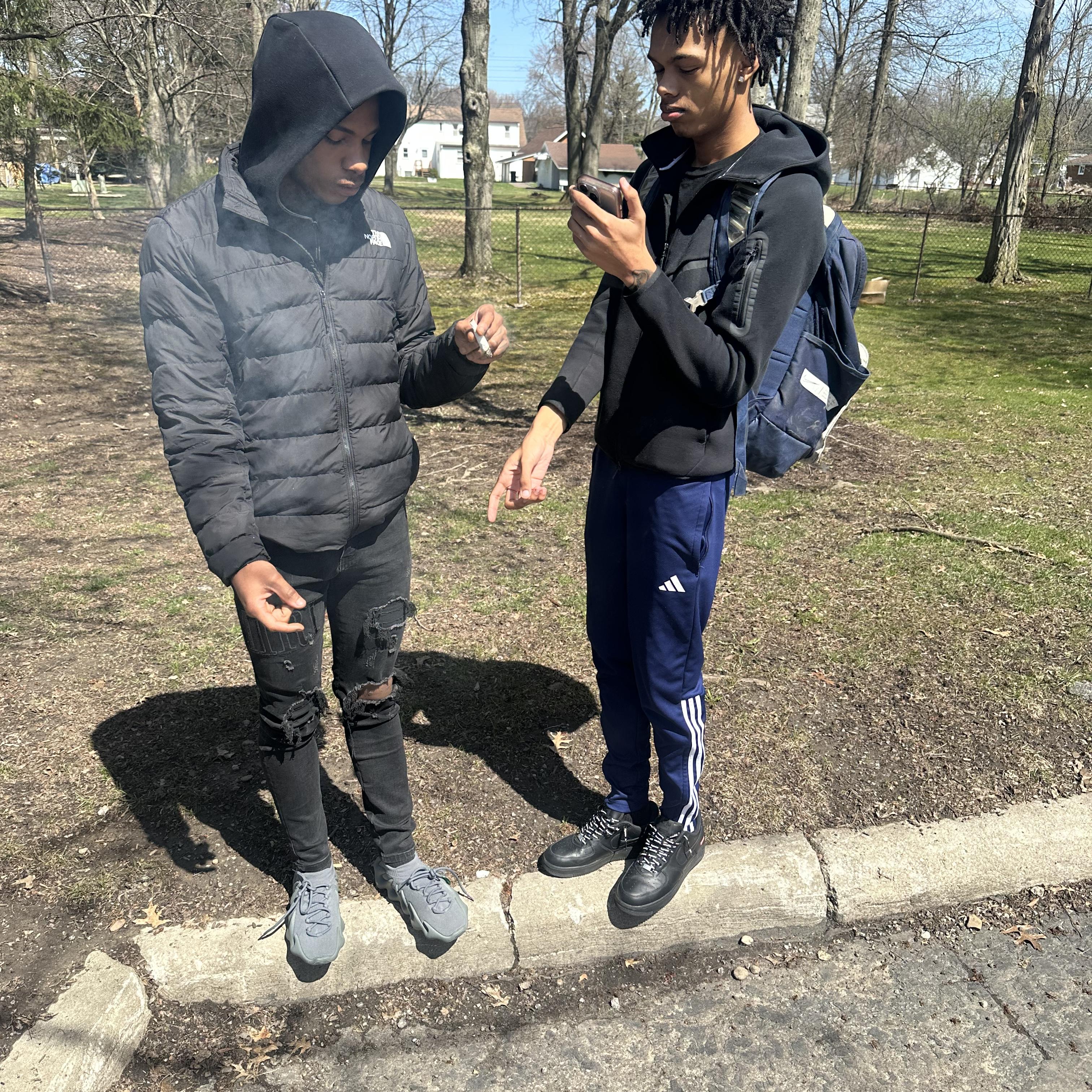 Don’t Really Need Er artwork