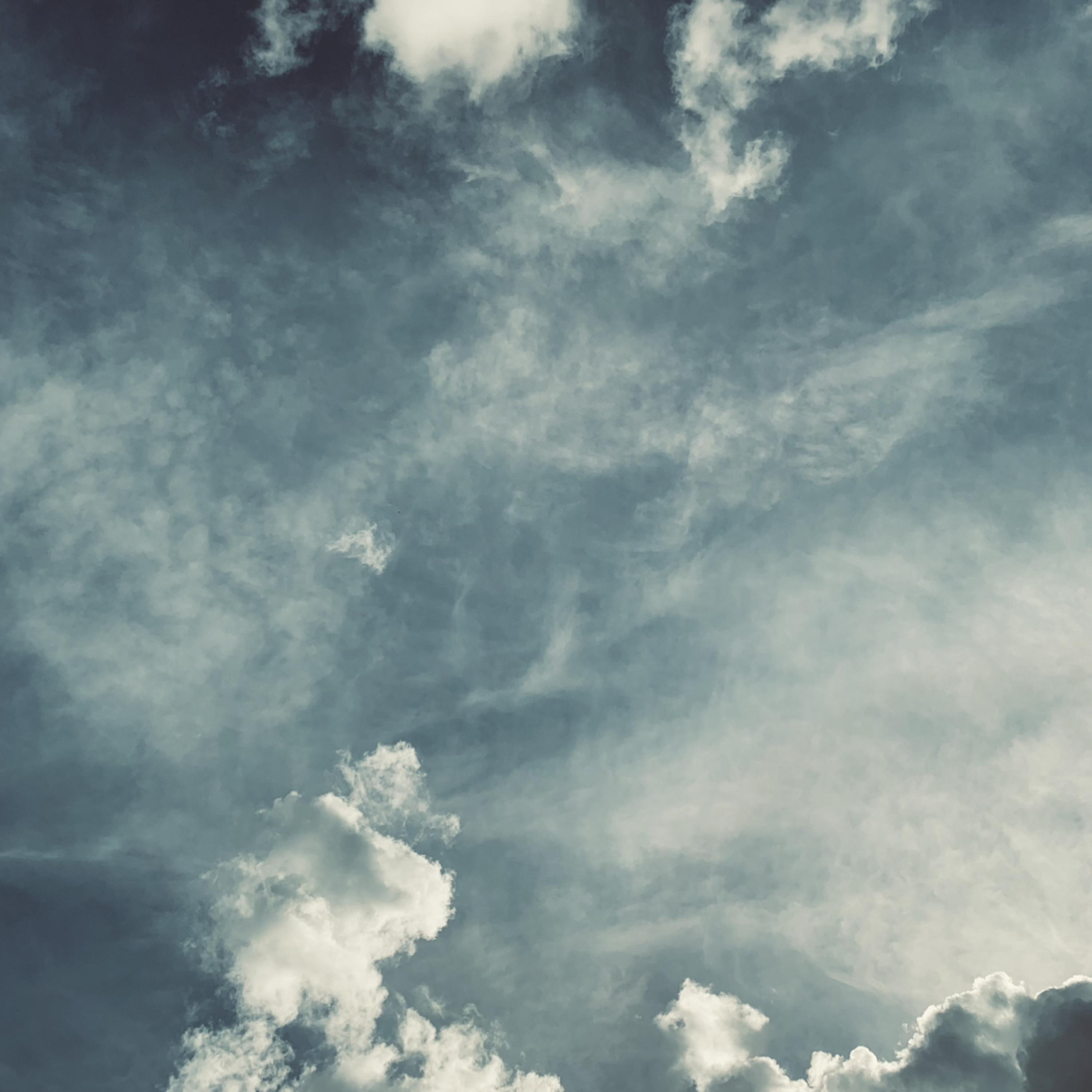 Head In The Clouds artwork