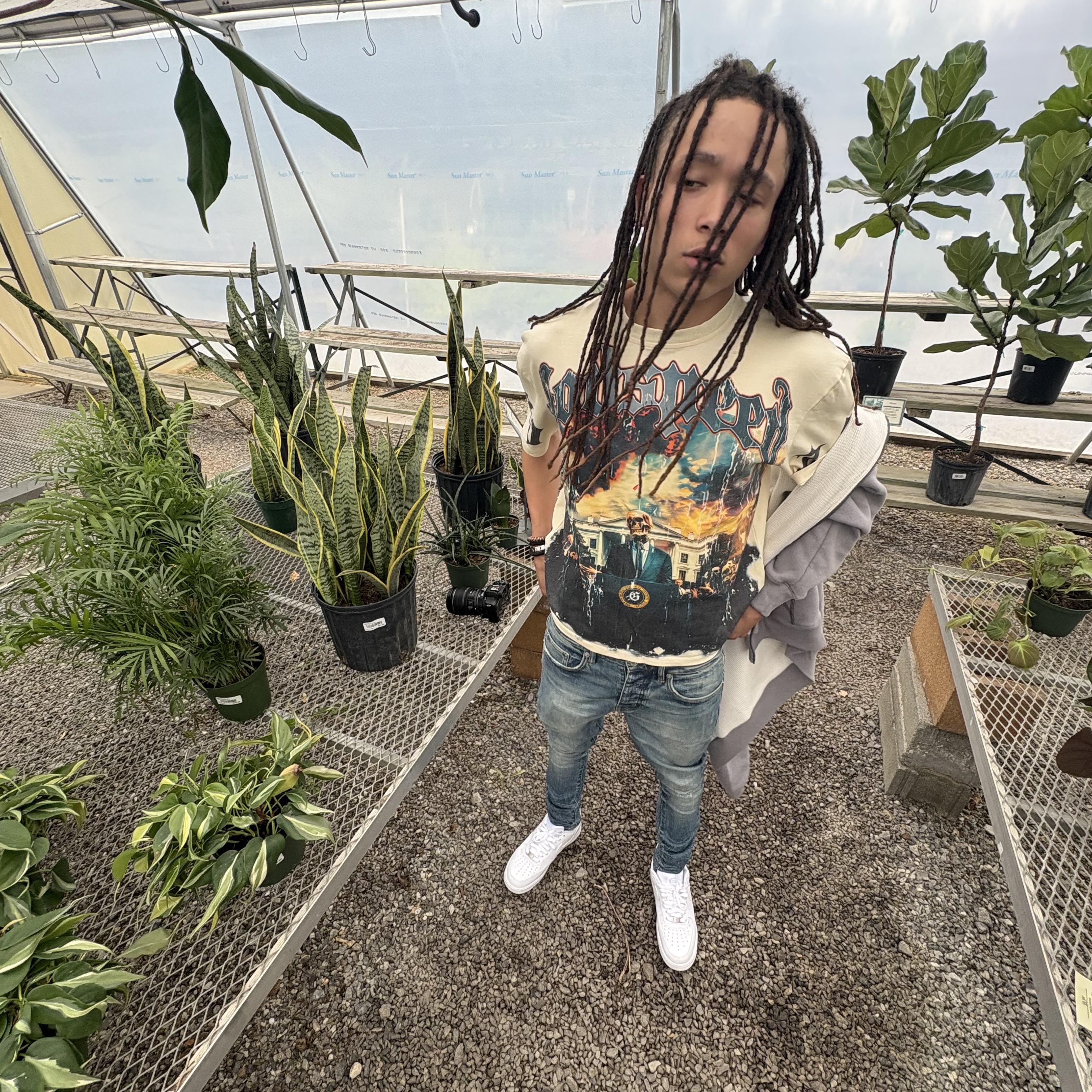 Choose artwork