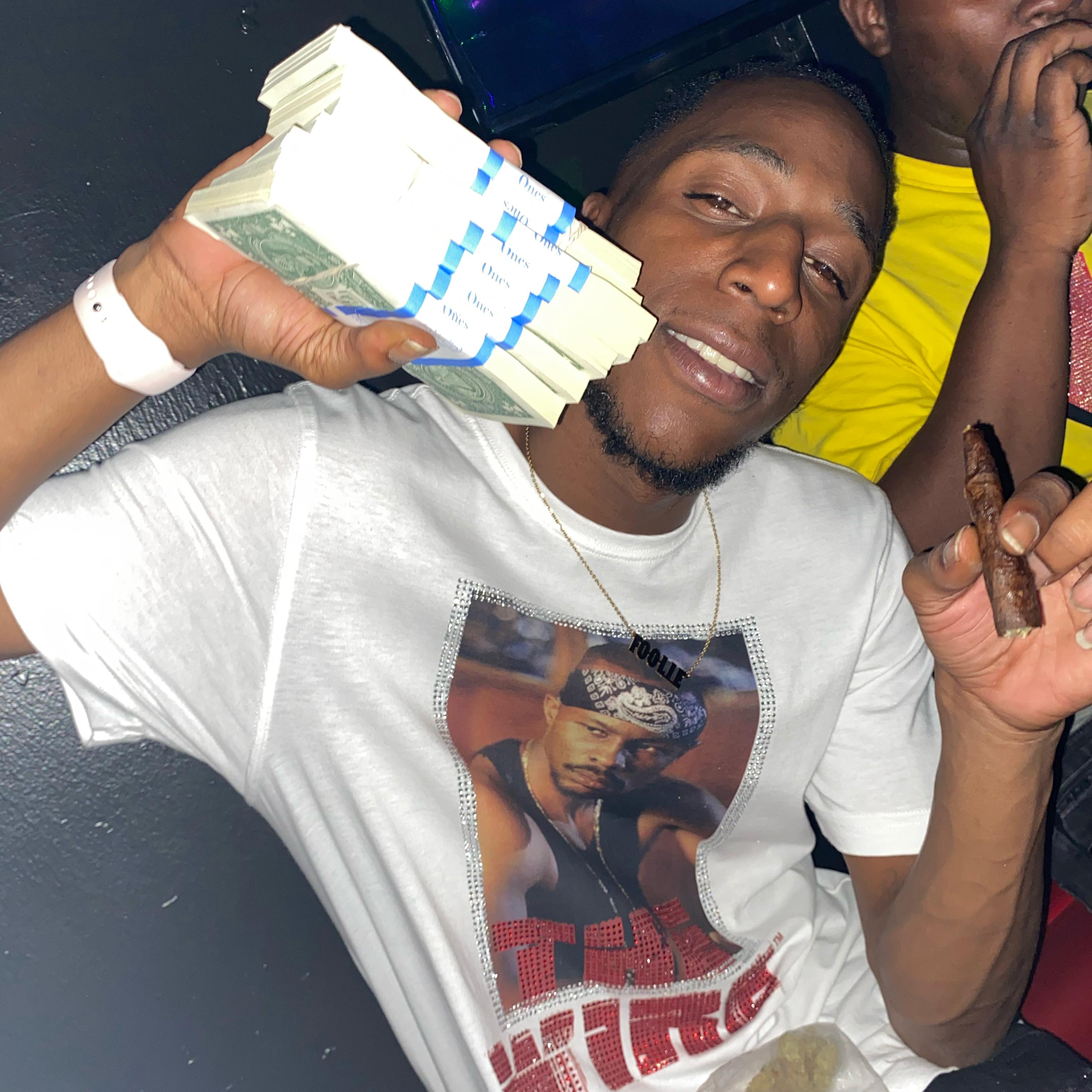 Free Big Foolie artwork